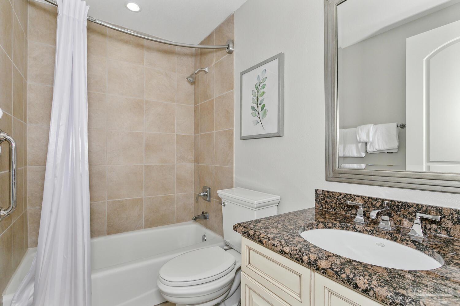 18 Via Deluna Dr # 603