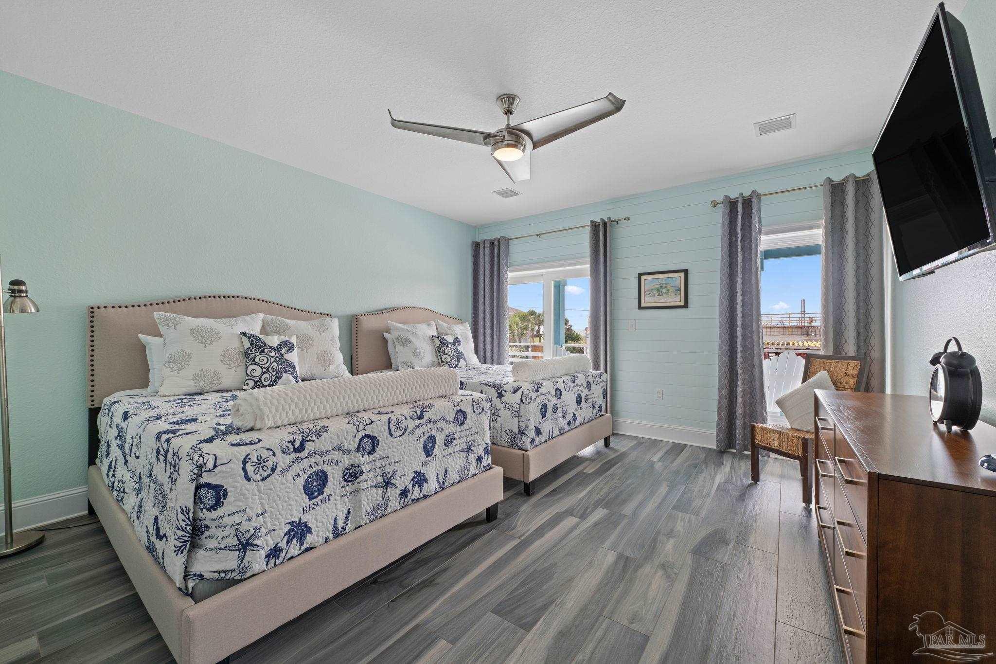 1409 Ariola Dr
