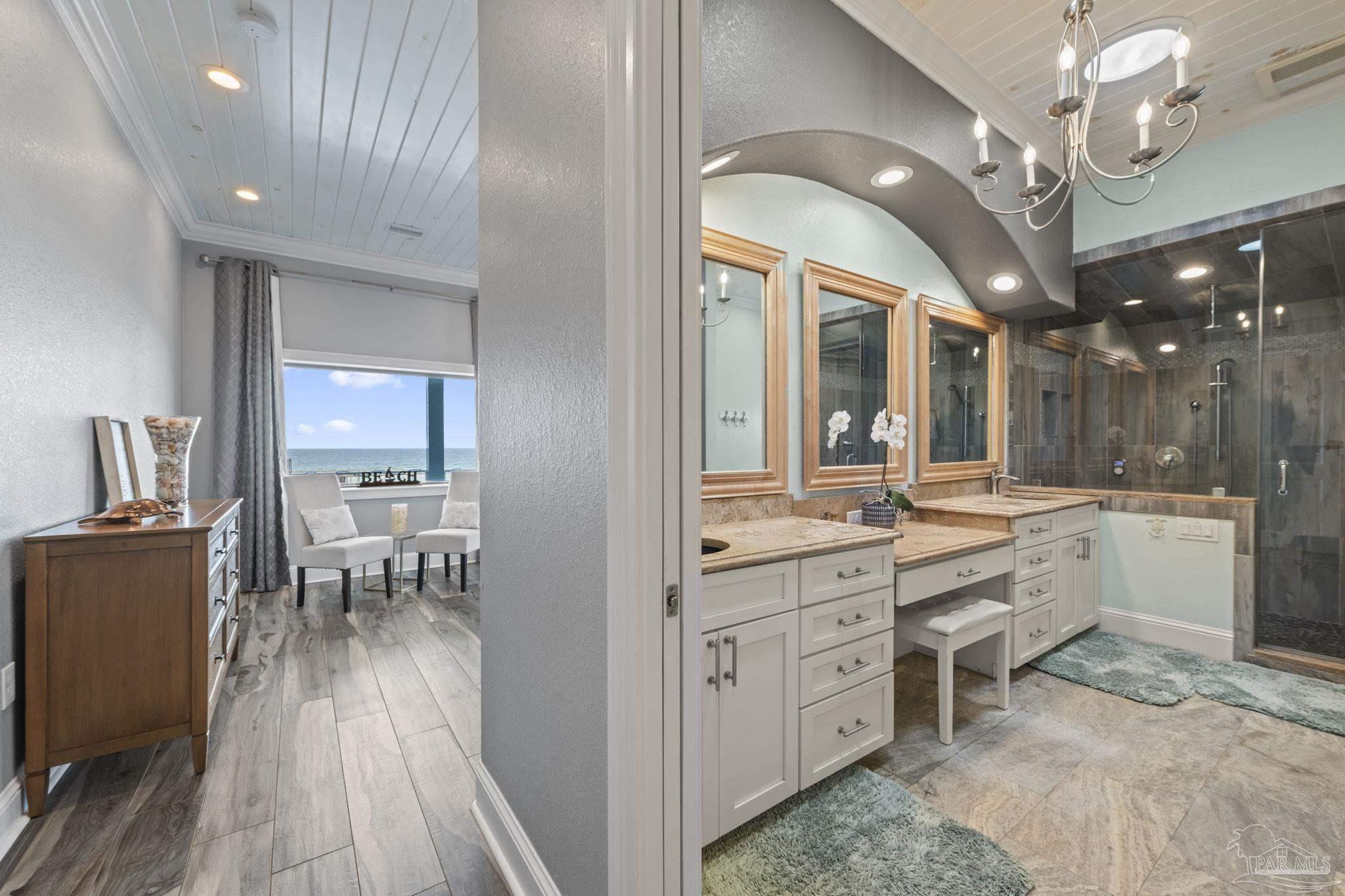 1409 Ariola Dr