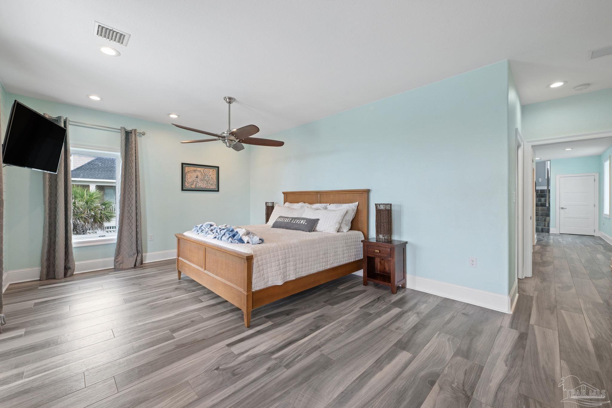 1409 Ariola Dr