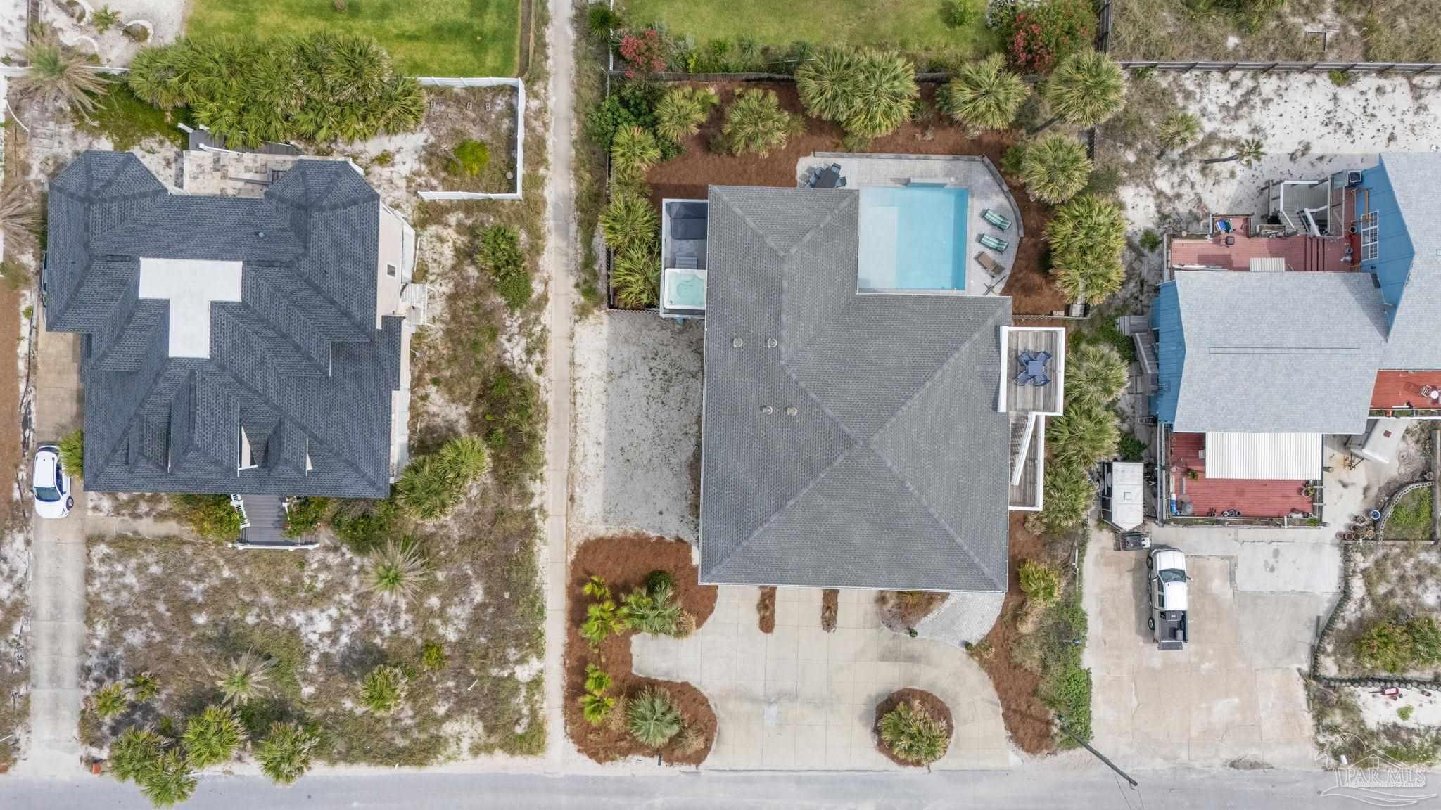1409 Ariola Dr