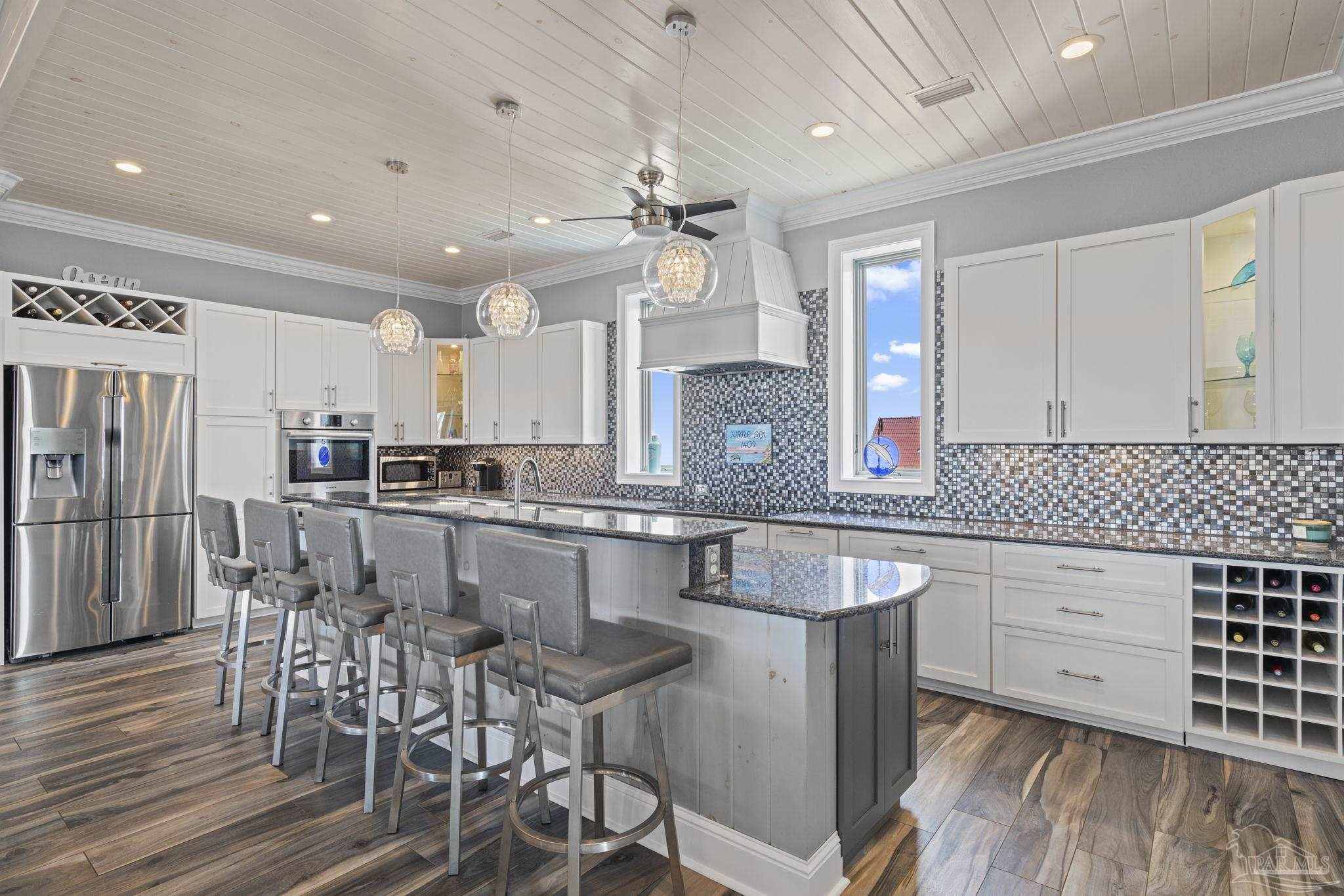 1409 Ariola Dr