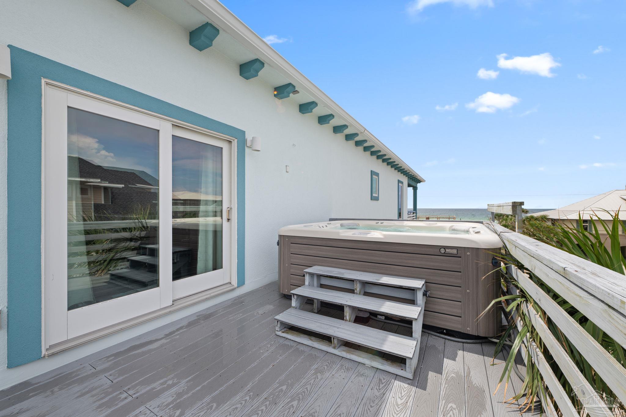 1409 Ariola Dr