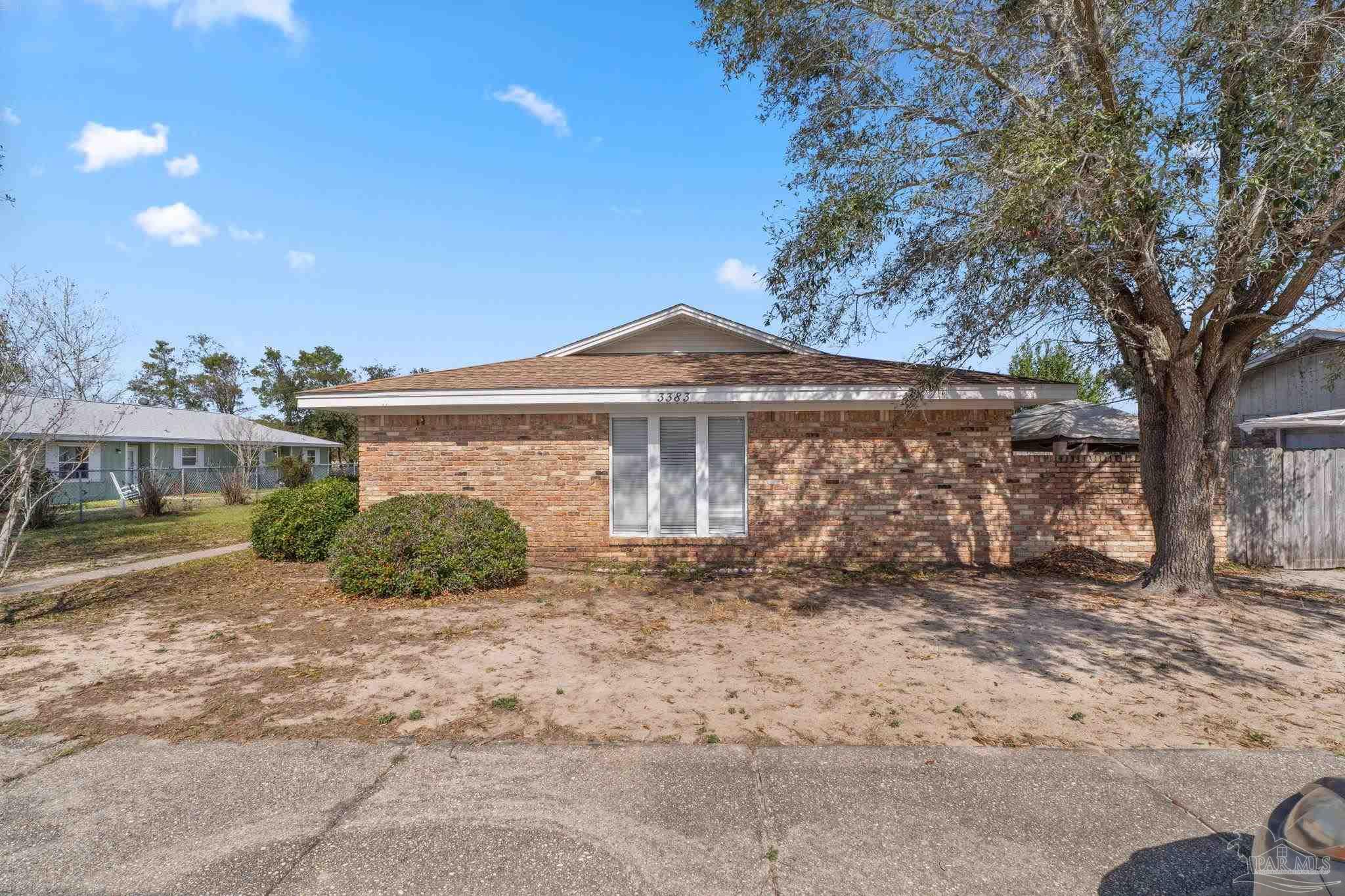 3383 Greenbriar Cir # C Unit: A, B, C