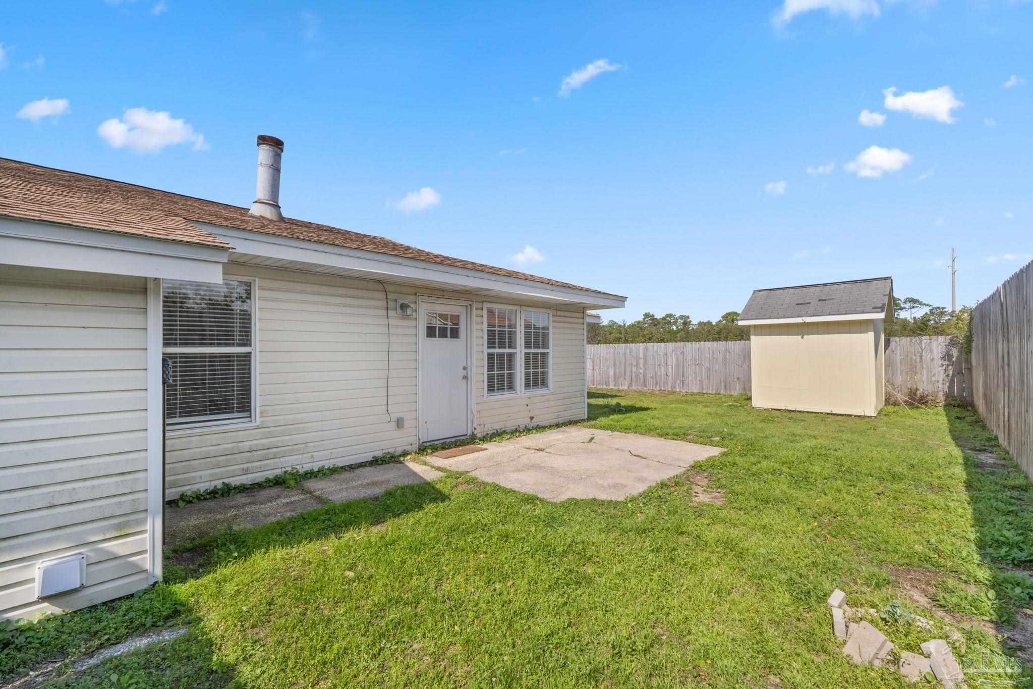 3383 Greenbriar Cir # C Unit: A, B, C