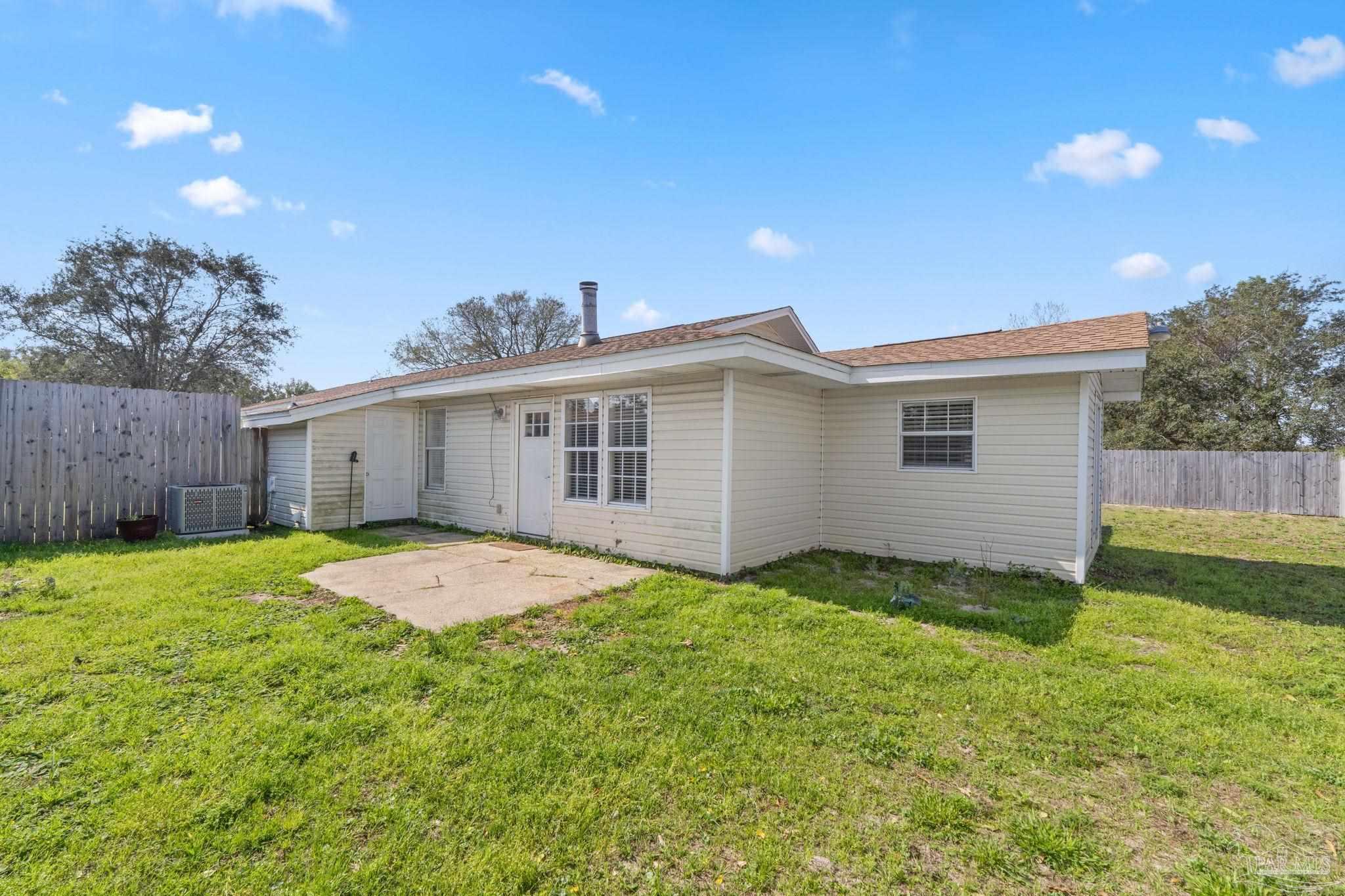 3383 Greenbriar Cir # C Unit: A, B, C