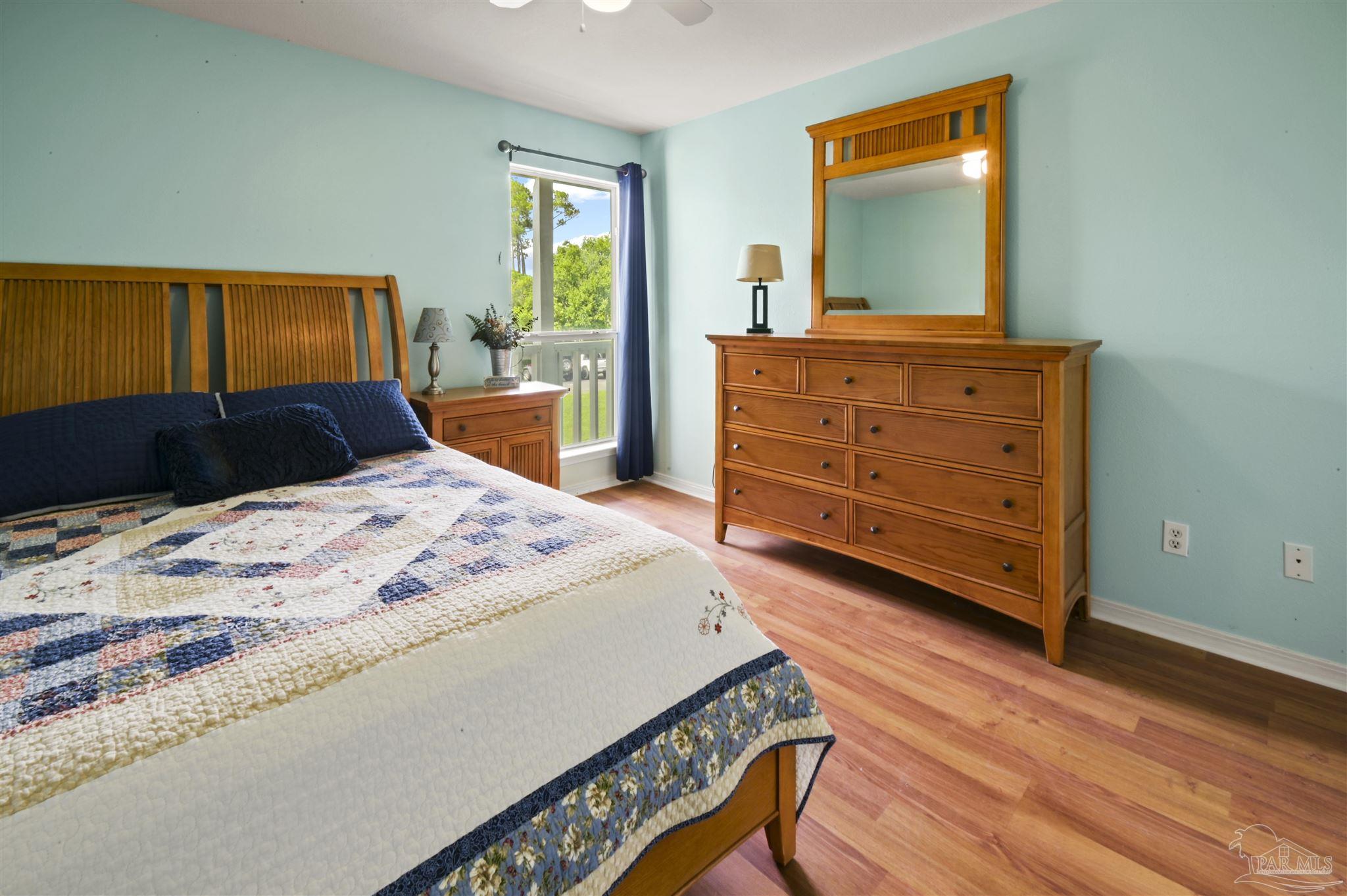 5539 Soundside Dr Unit: N