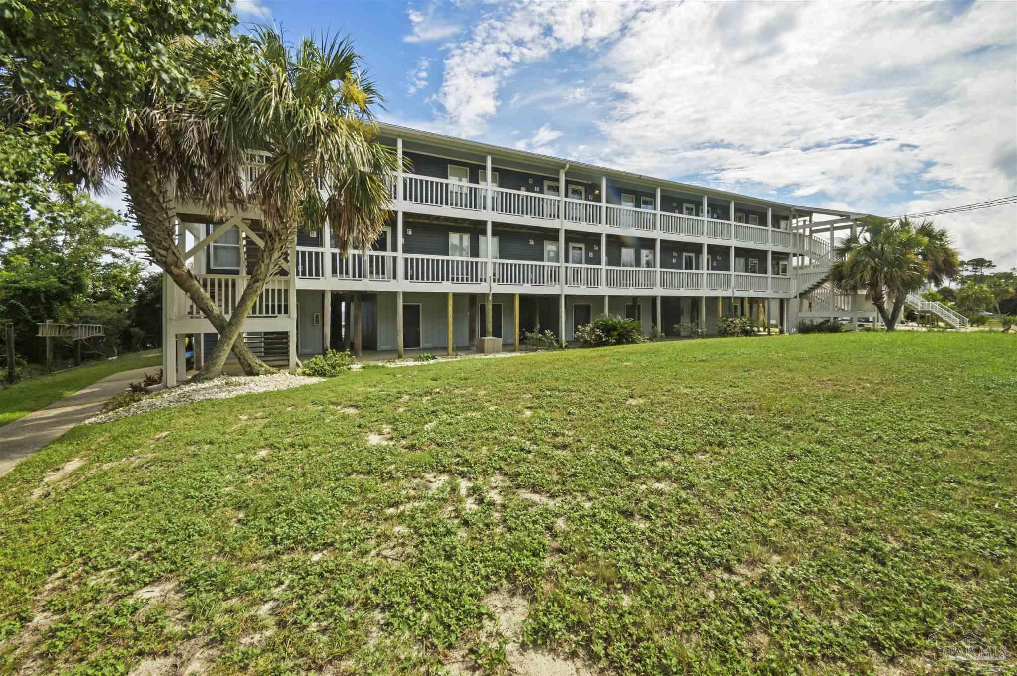 5539 Soundside Dr Unit: N