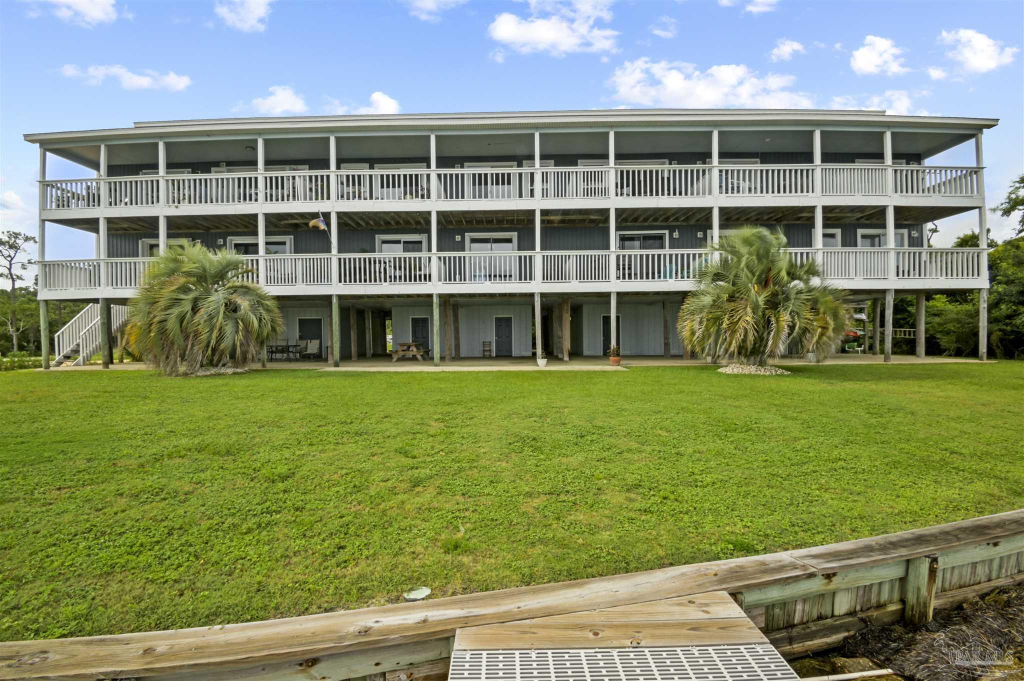 5539 Soundside Dr Unit: N