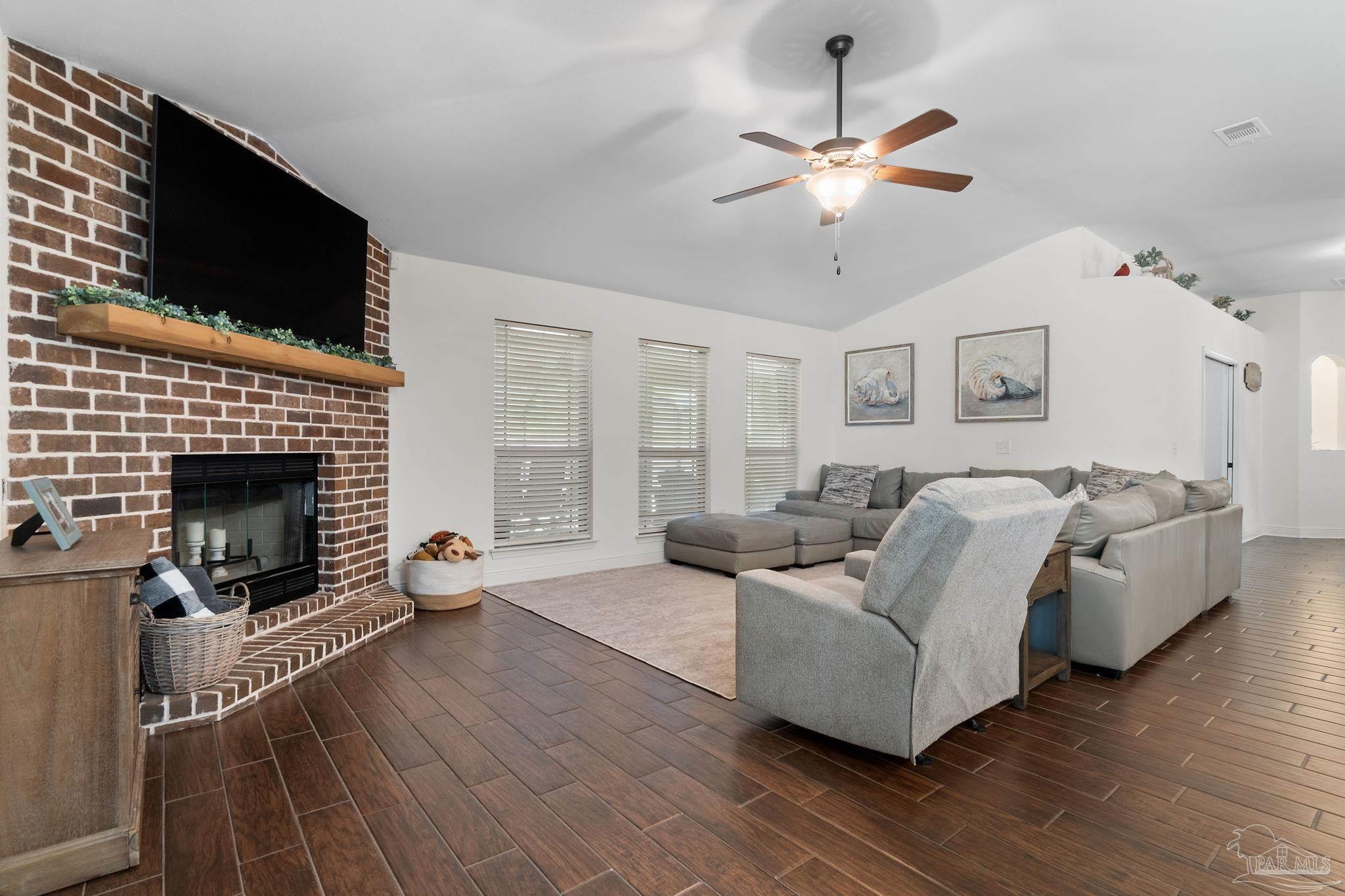 6111 Dollarweed Dr