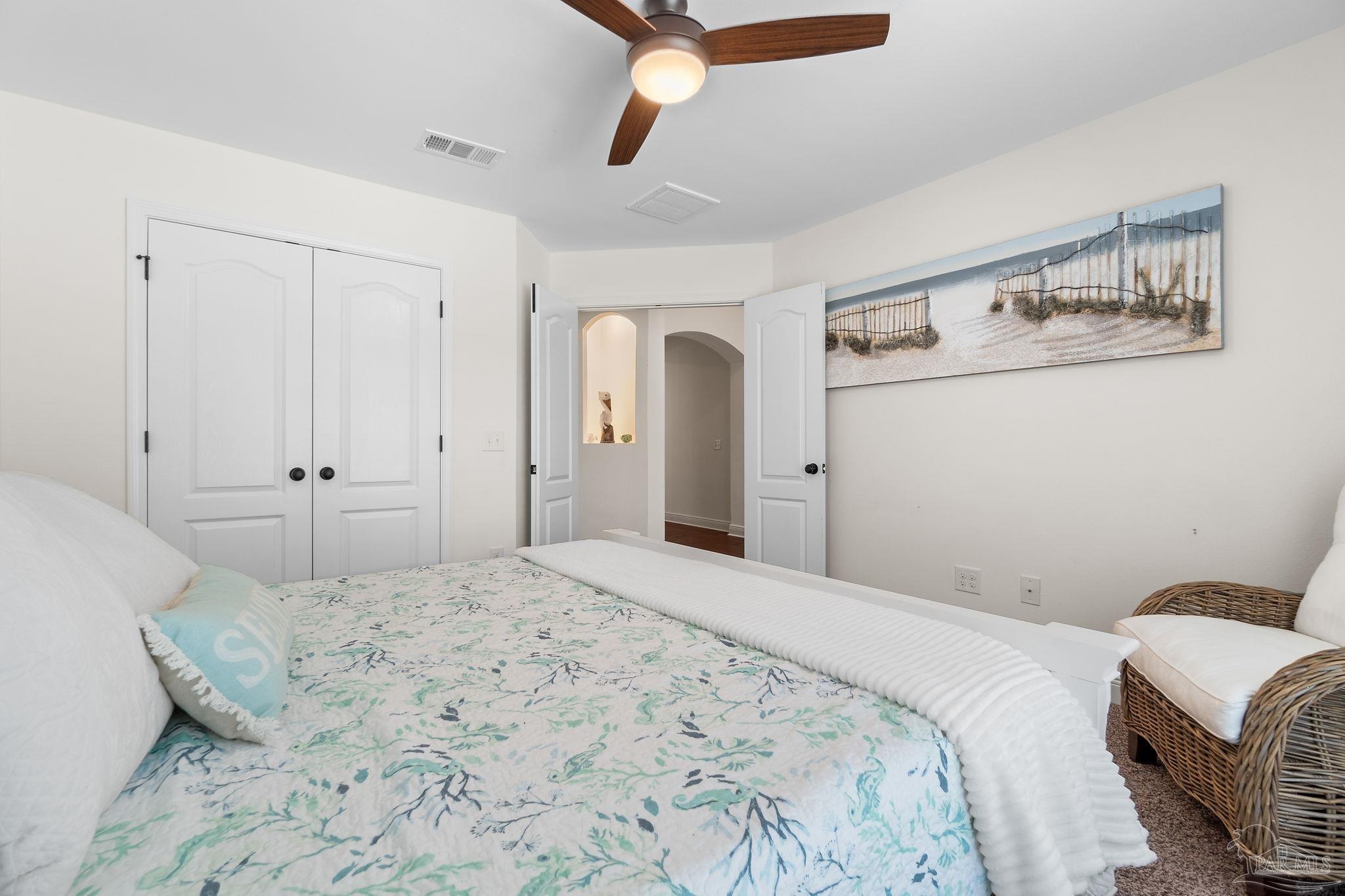 6111 Dollarweed Dr