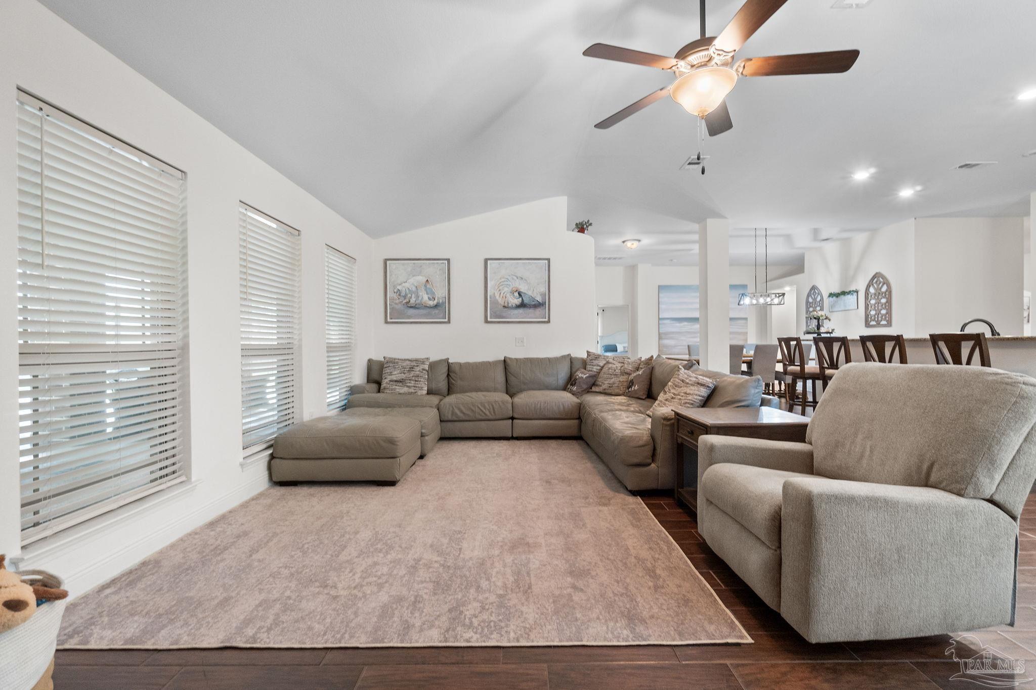 6111 Dollarweed Dr