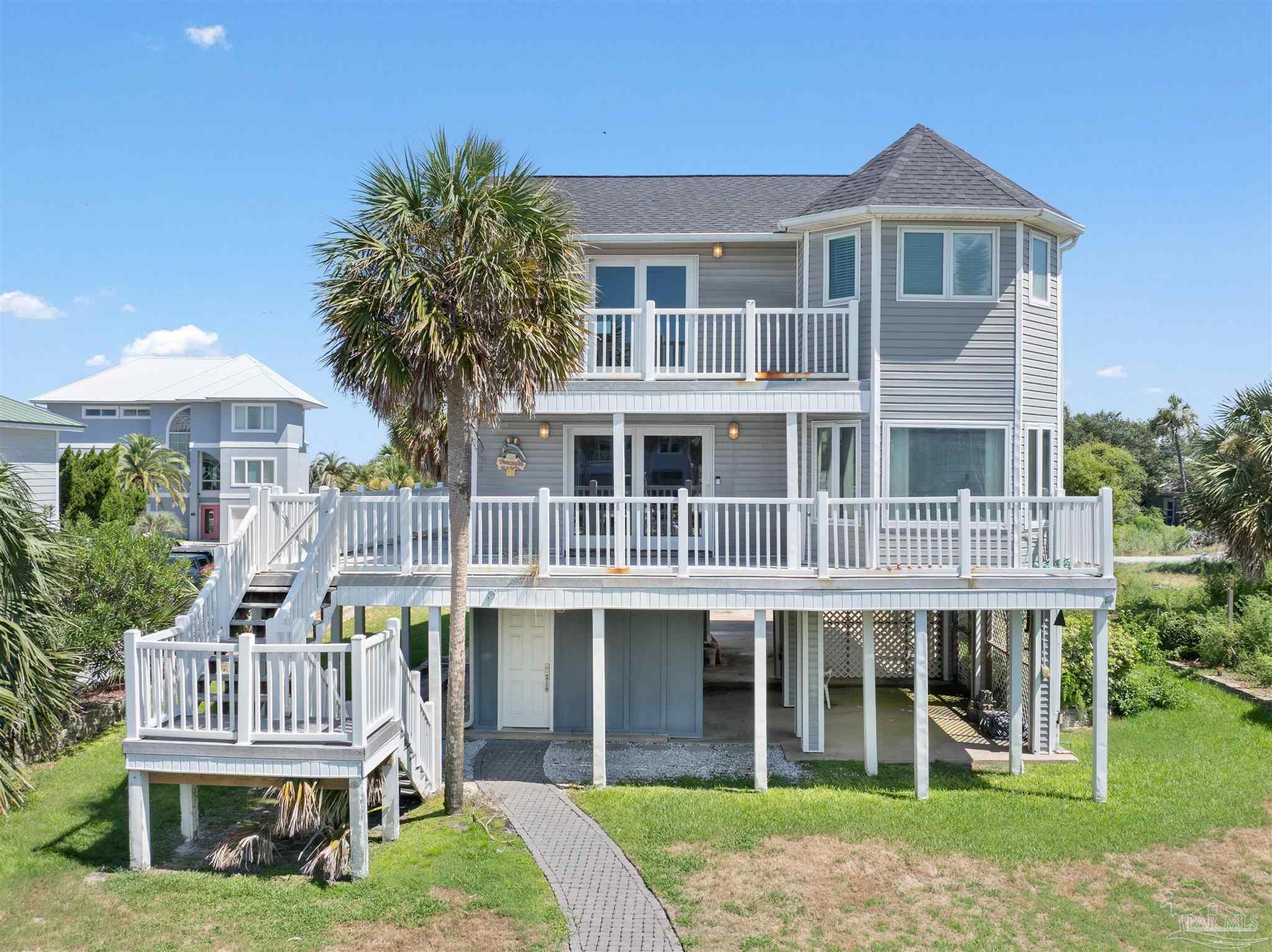 143 Le Port Dr