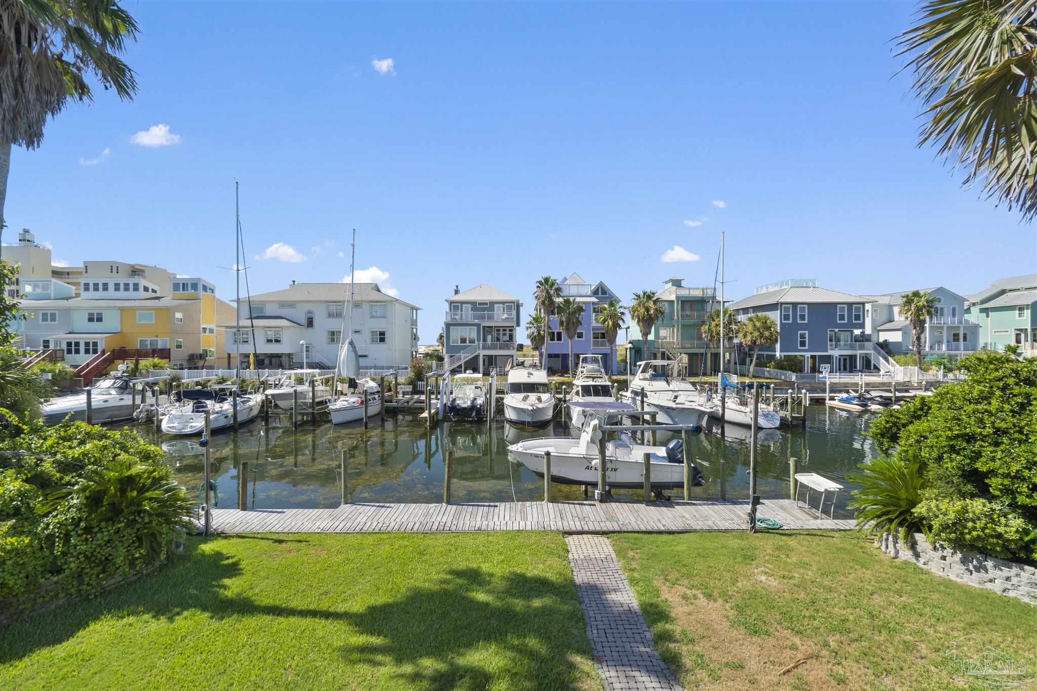 143 Le Port Dr