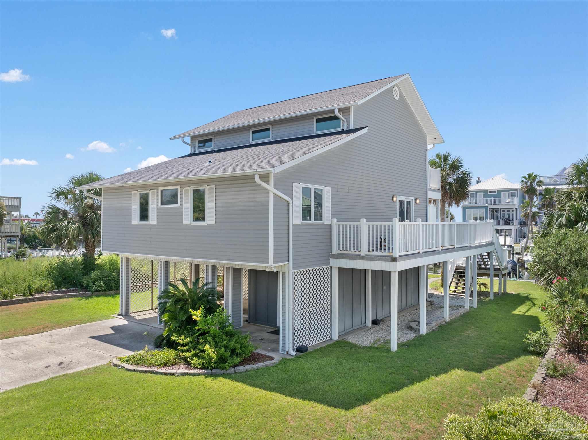 143 Le Port Dr