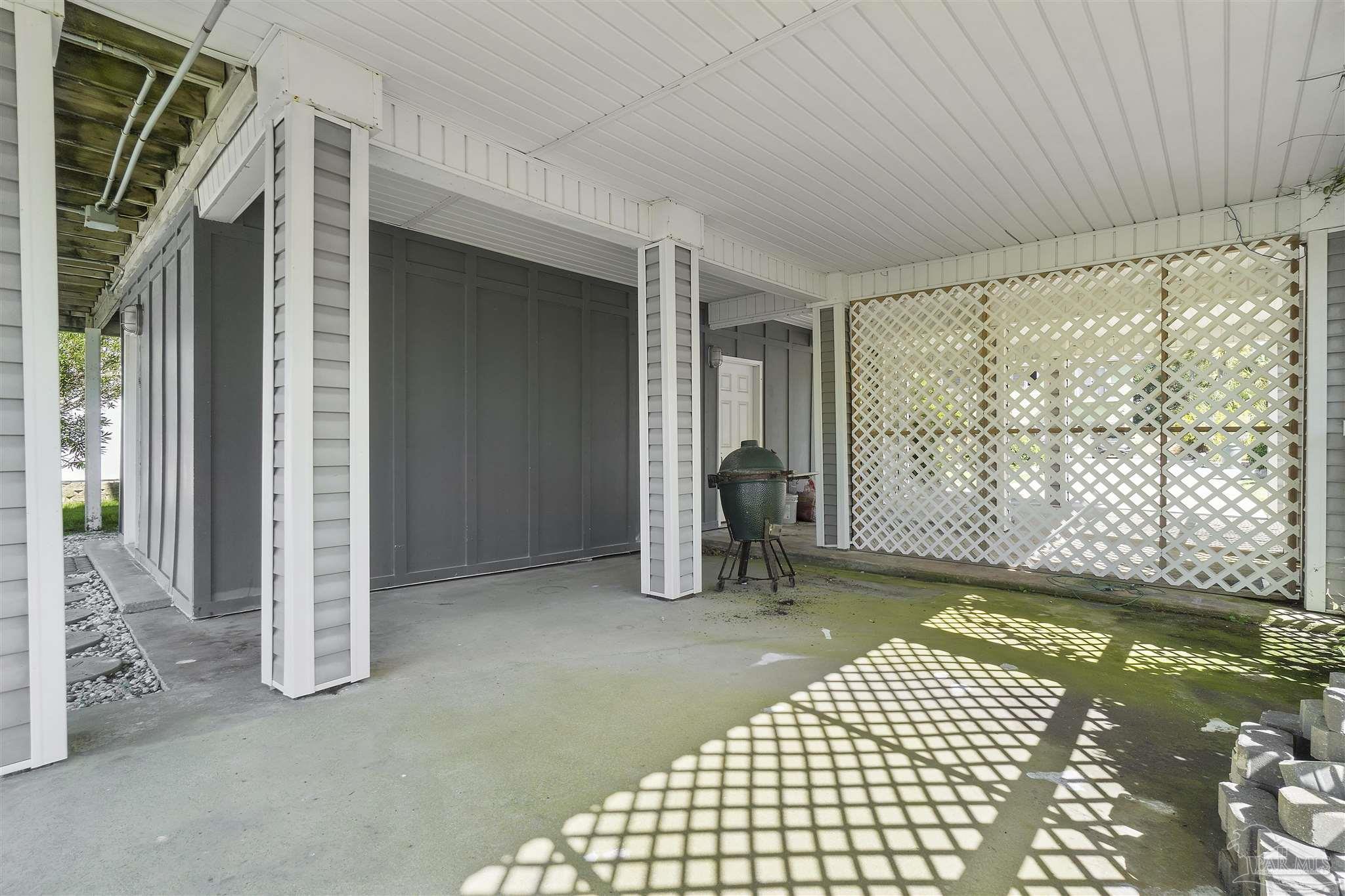 143 Le Port Dr