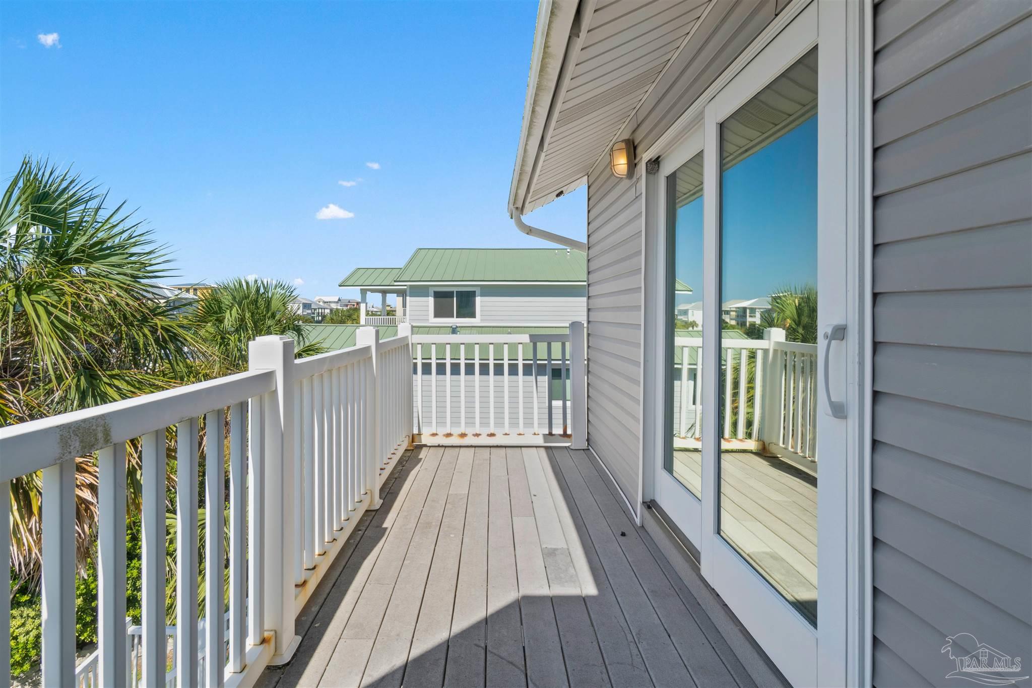 143 Le Port Dr