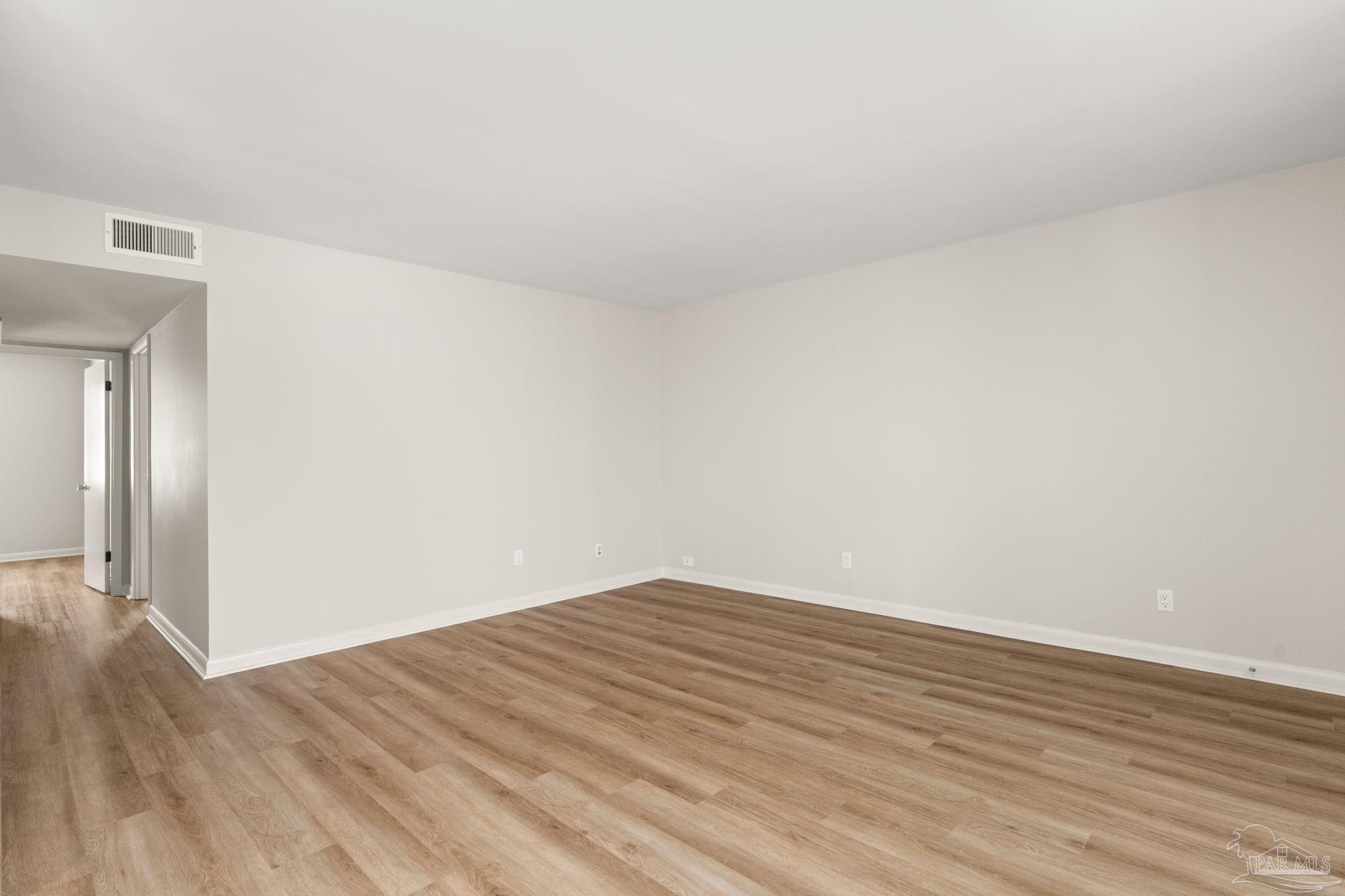 75 Nightingale Ln # 223