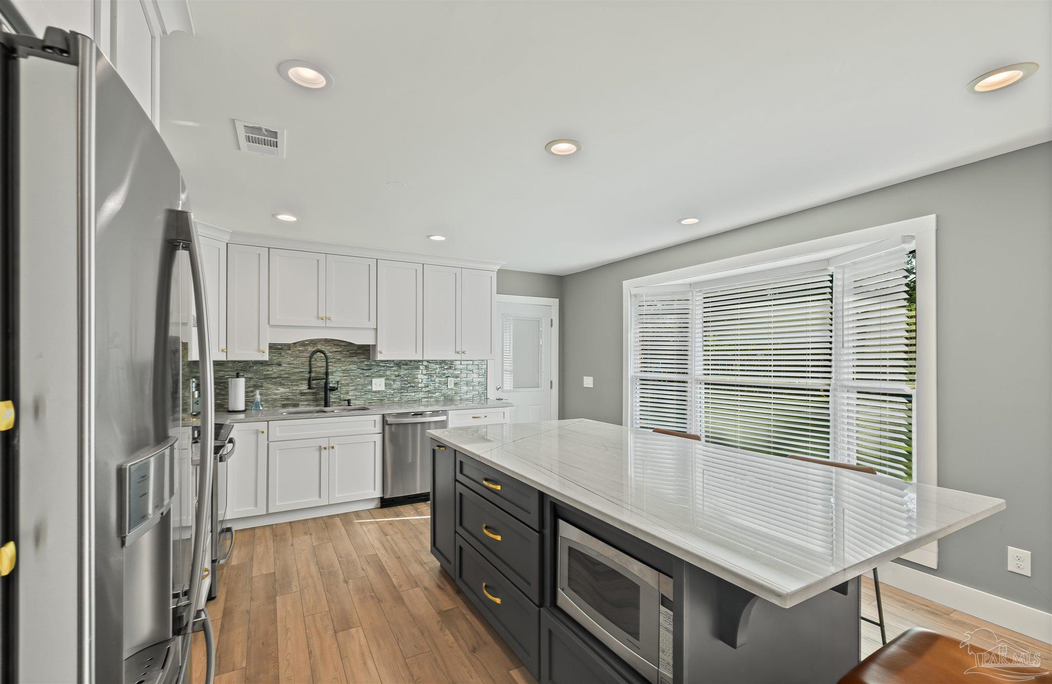 405 Silverthorn Rd, Gulf Breeze