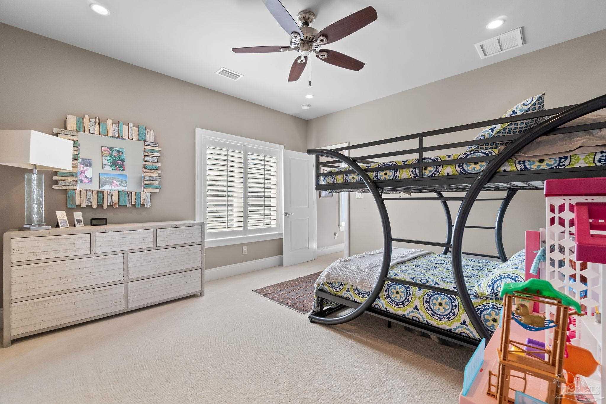 1639 Llani Ln