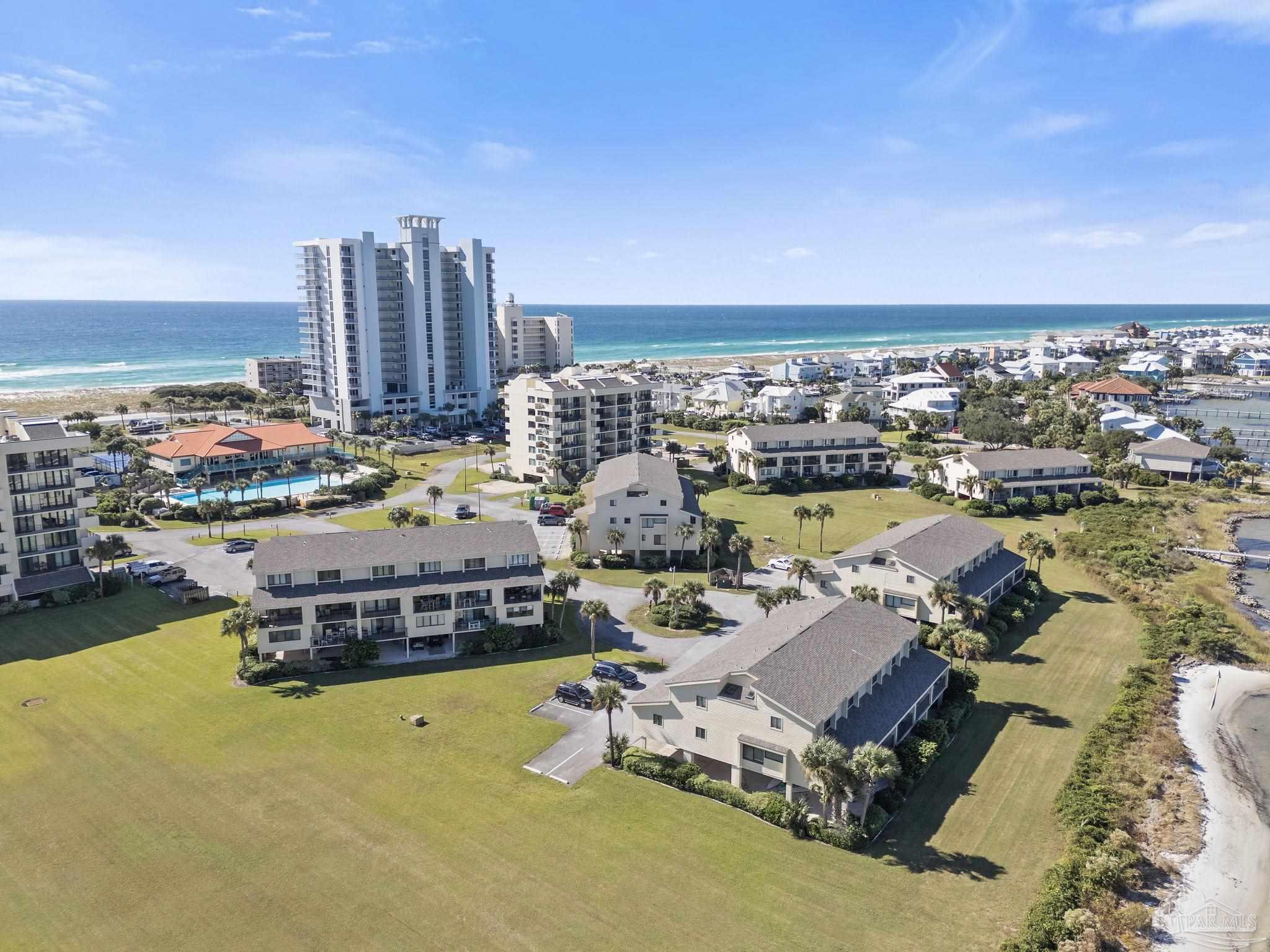 900 Ft Pickens Rd # 721