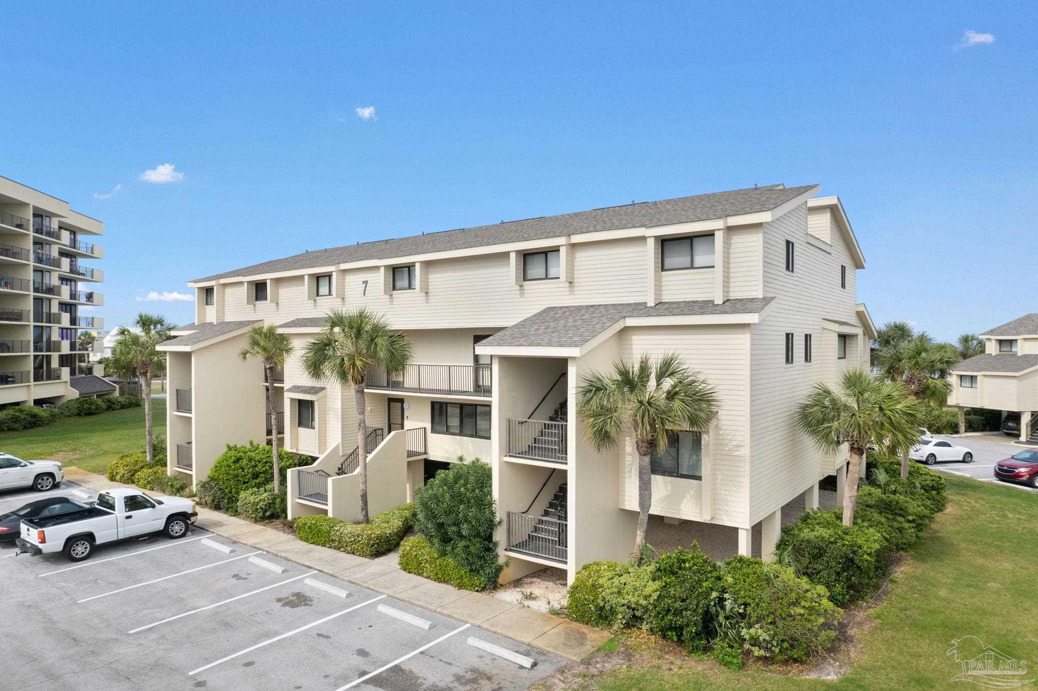 900 Ft Pickens Rd # 721