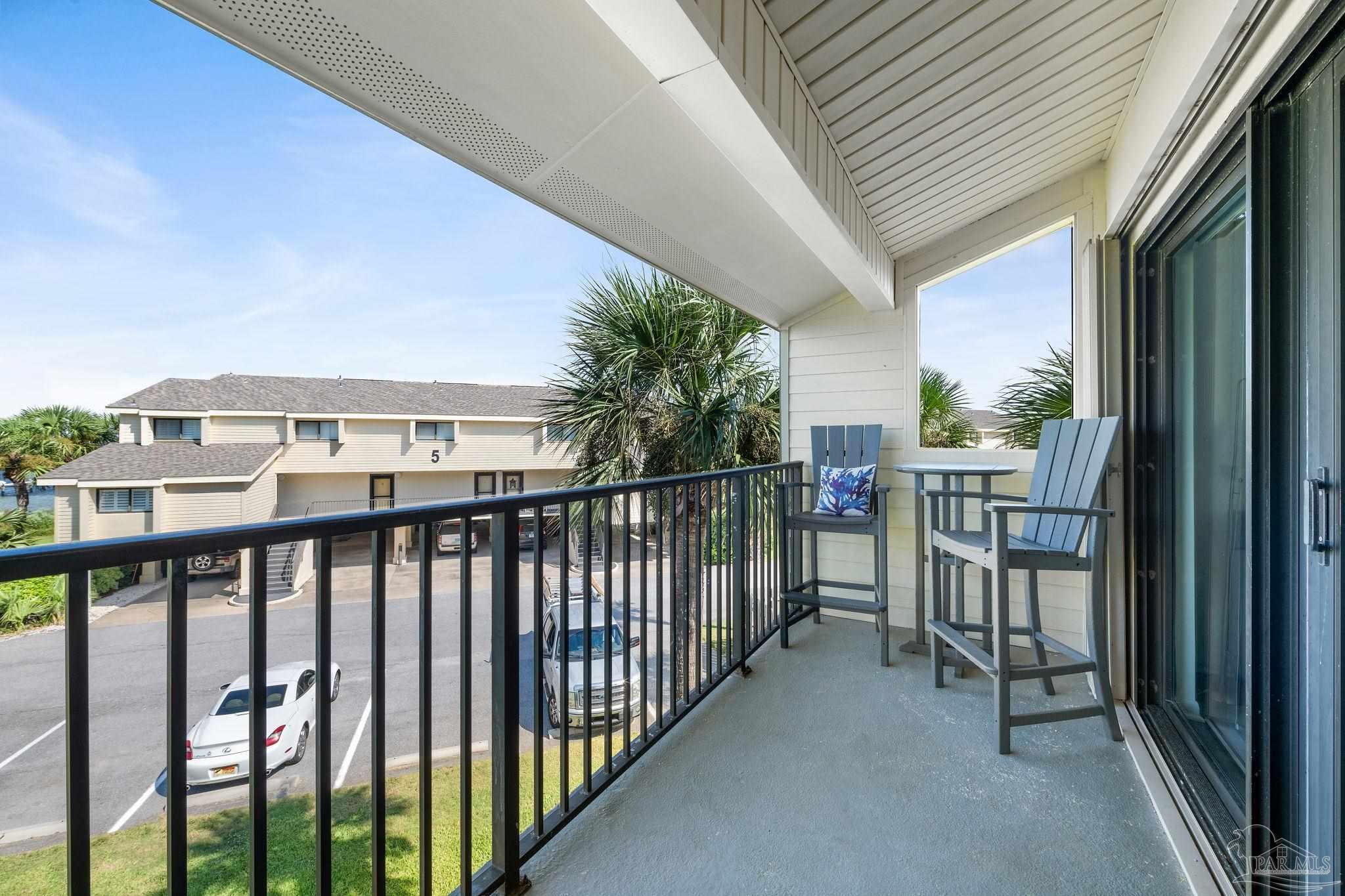 900 Ft Pickens Rd # 721