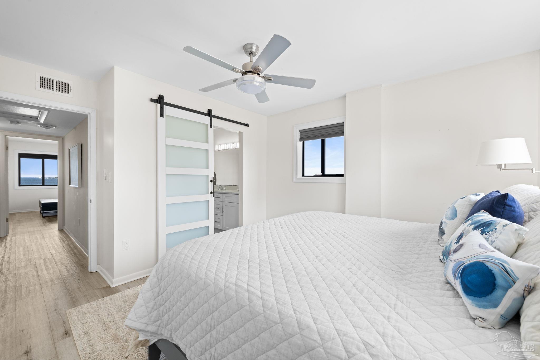 900 Ft Pickens Rd # 721