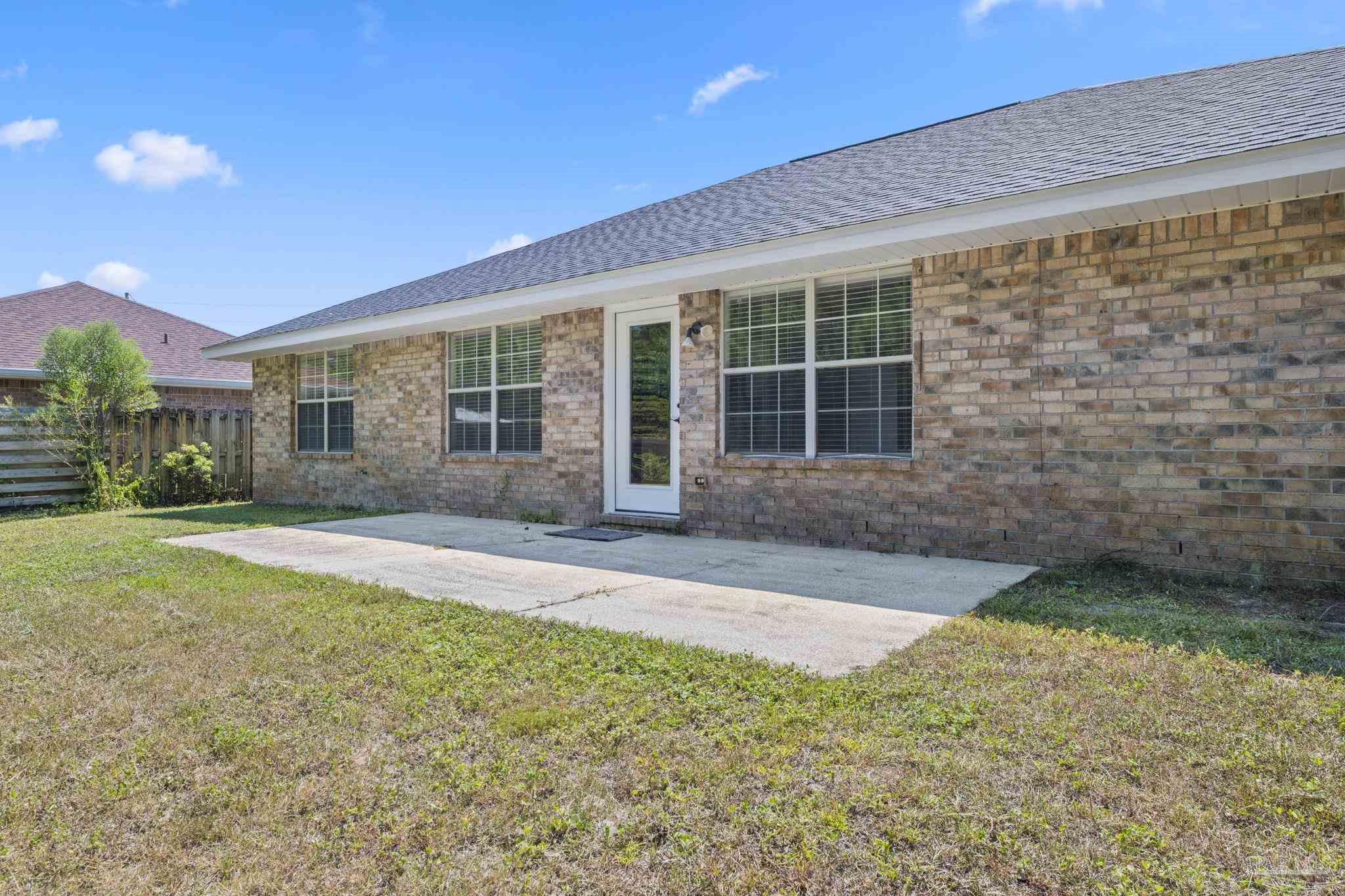 8132 Hartington Dr