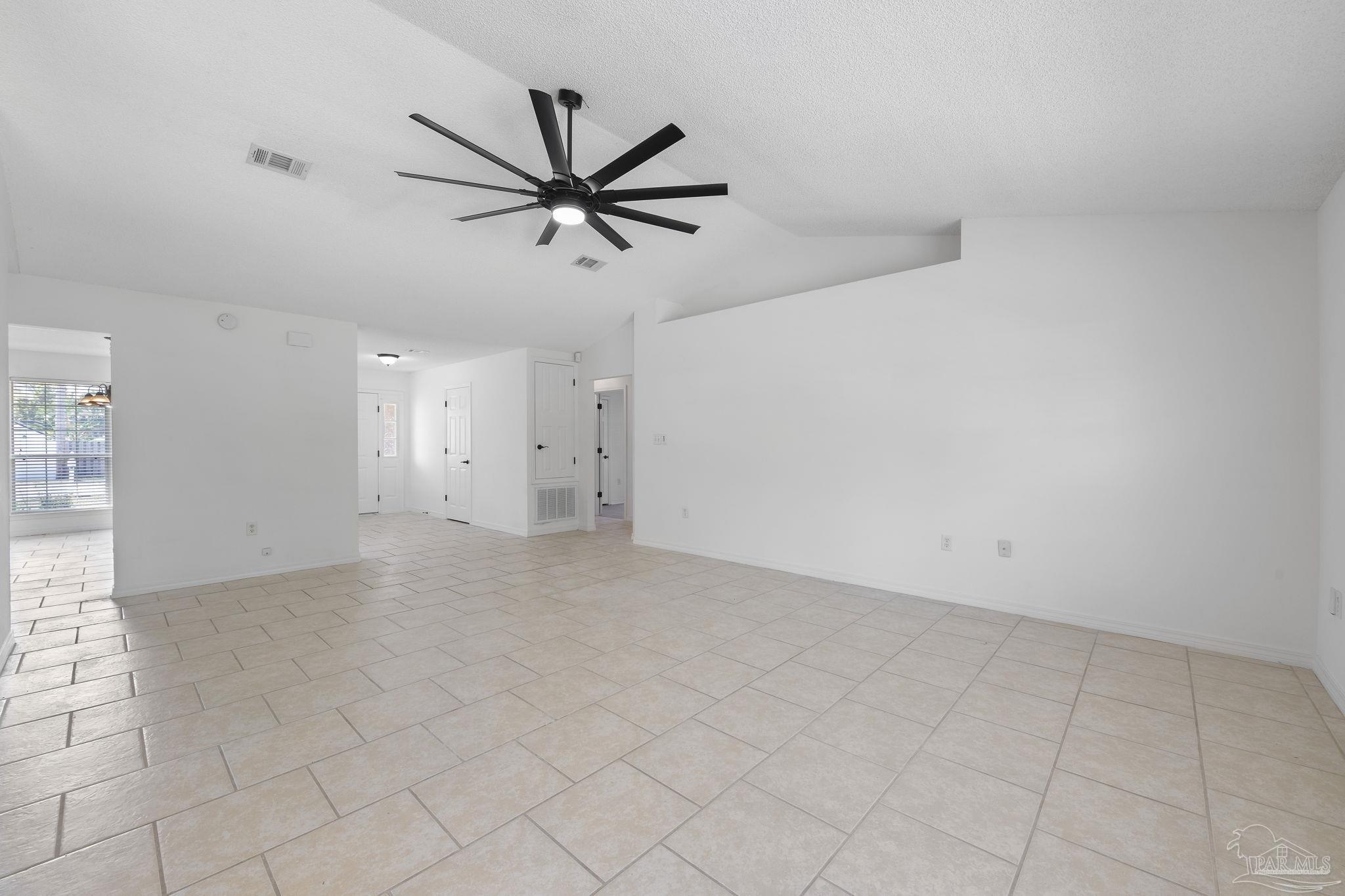 8132 Hartington Dr