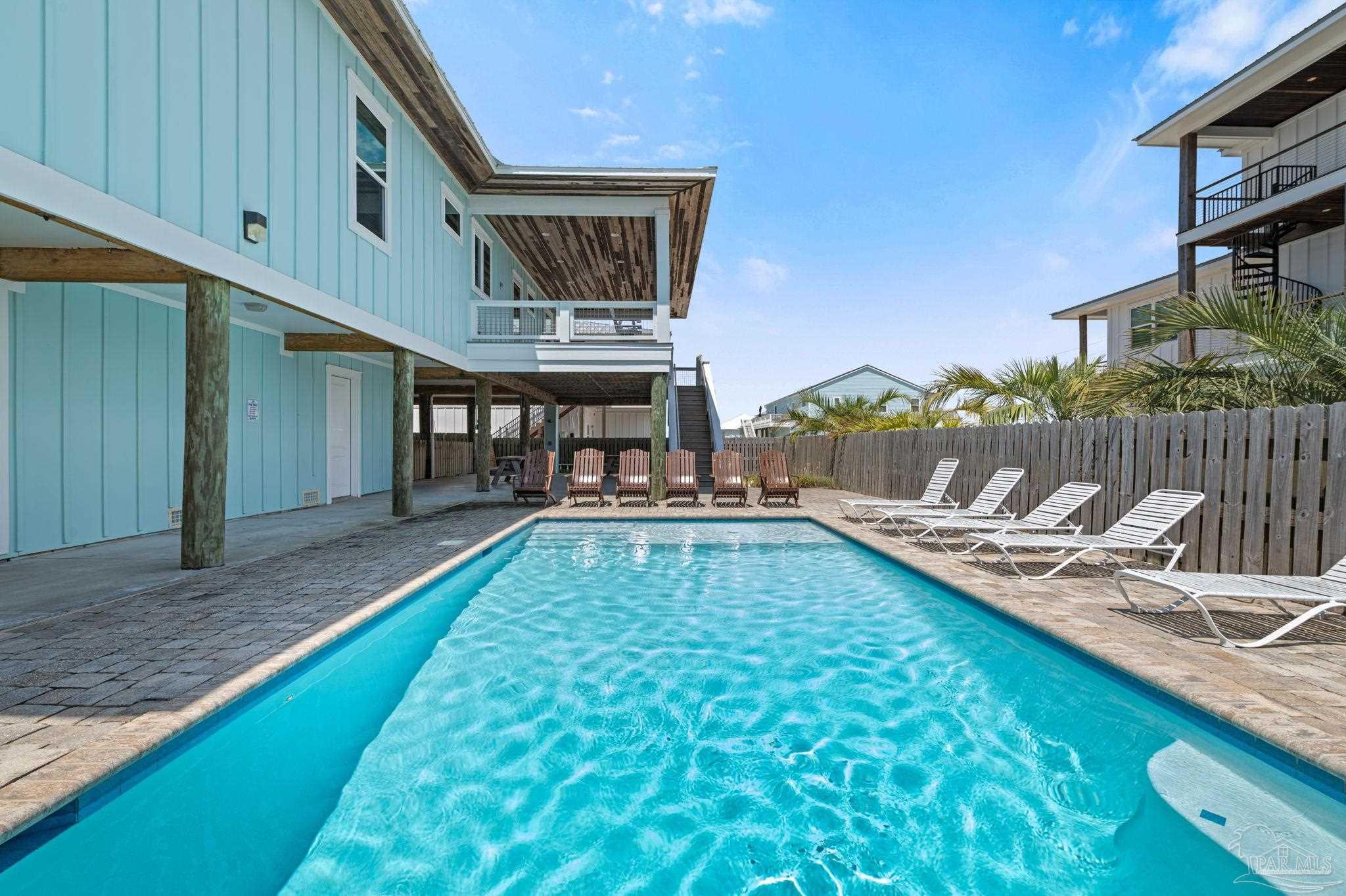 8074 Gulf Blvd