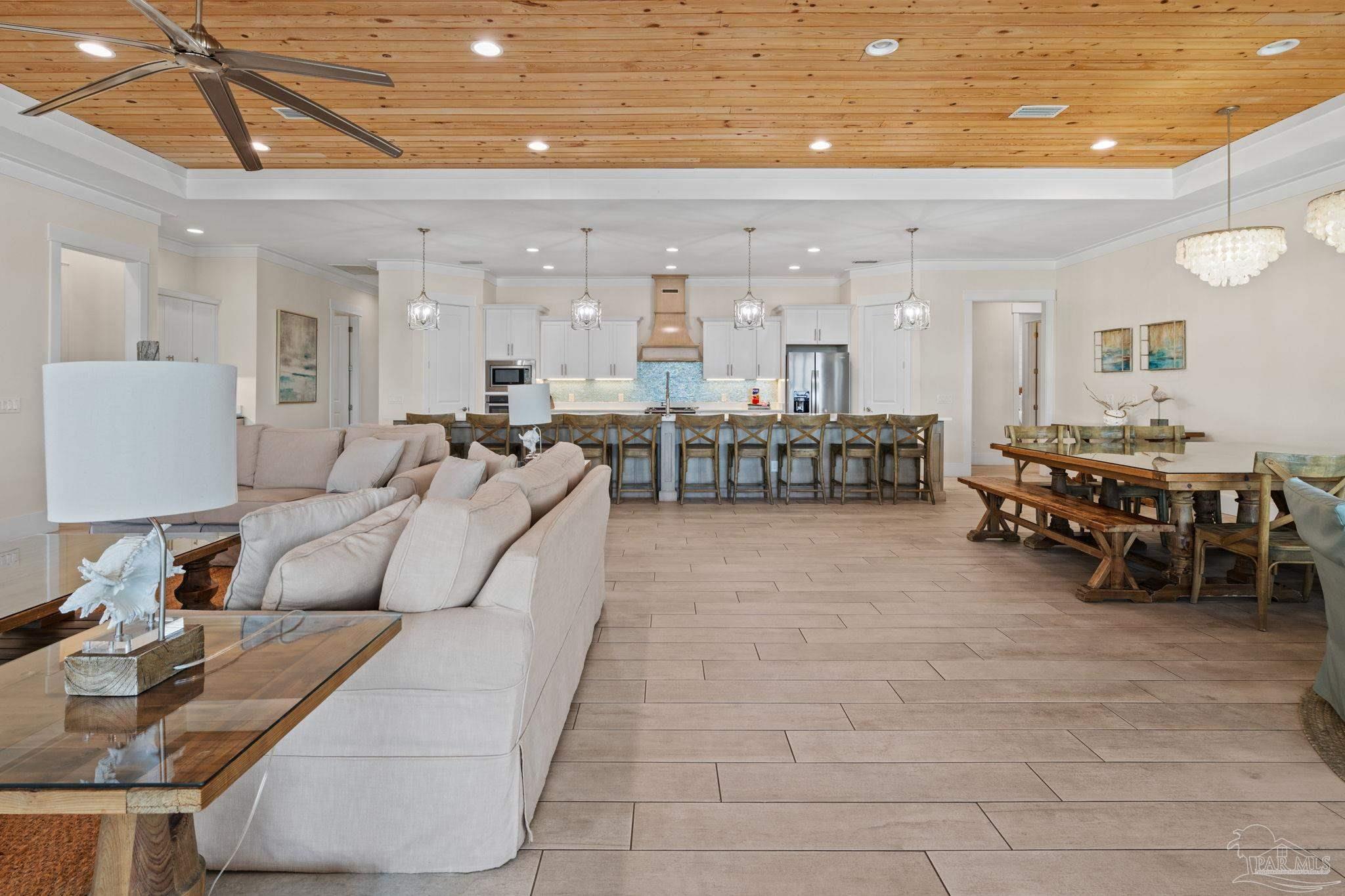 8074 Gulf Blvd