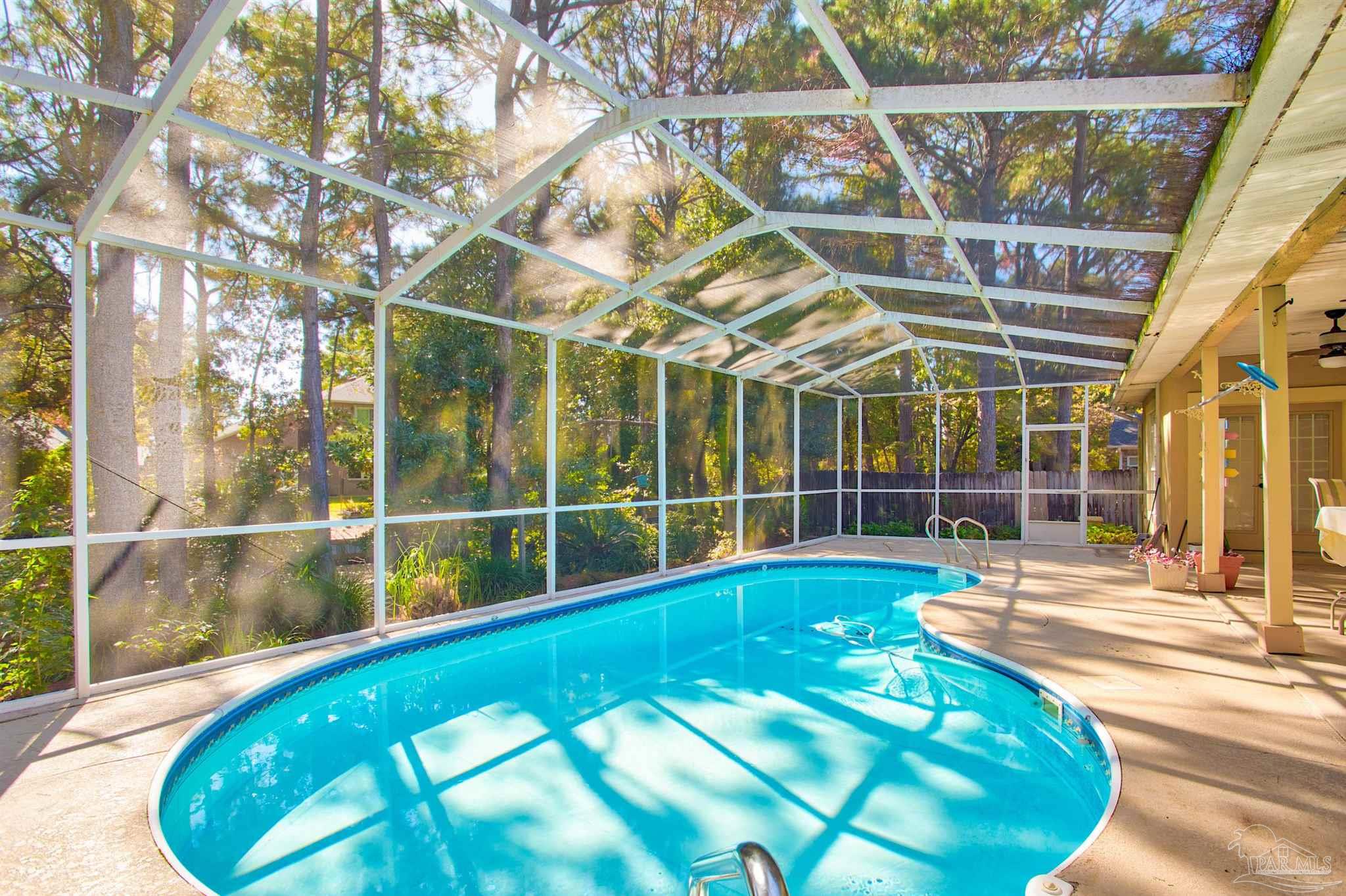 1284 Point East Cir
