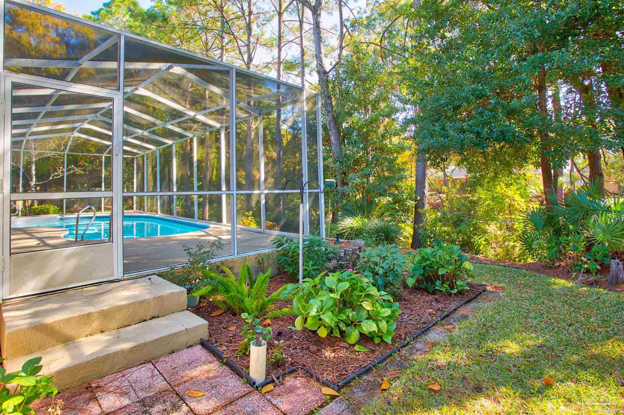 1284 Point East Cir