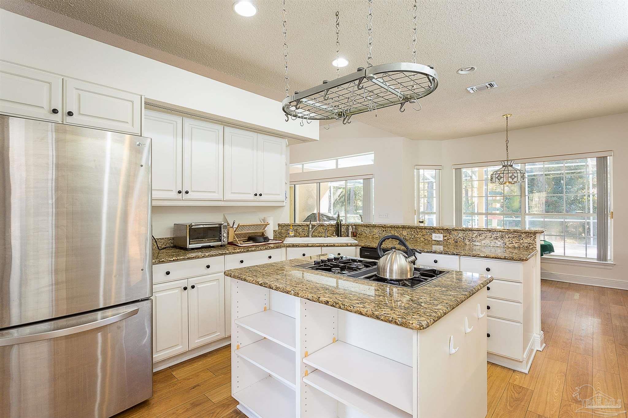 1284 Point East Cir