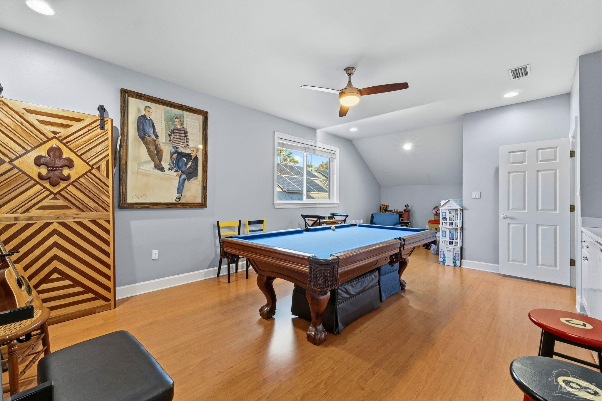 605 Chesapeake Dr