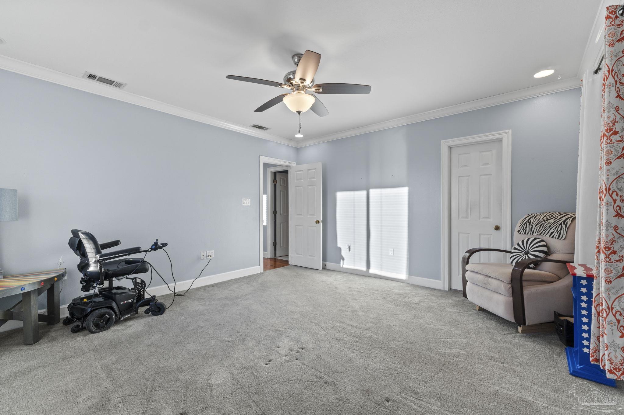 605 Chesapeake Dr