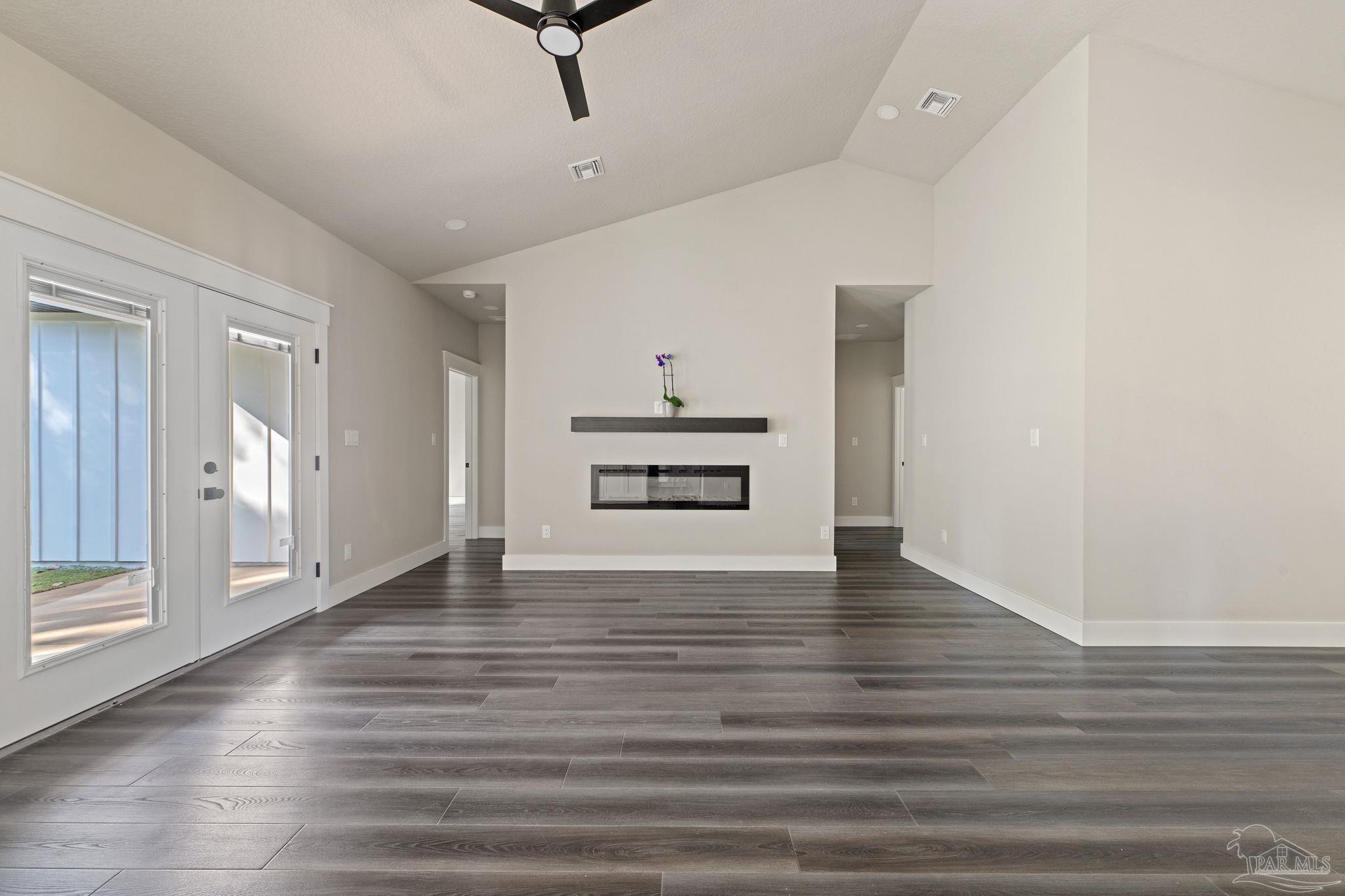 4623 Hickory Shores Blvd