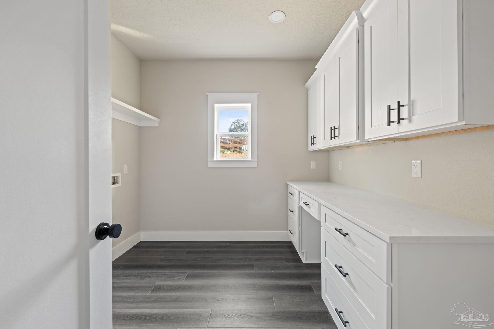 4623 Hickory Shores Blvd