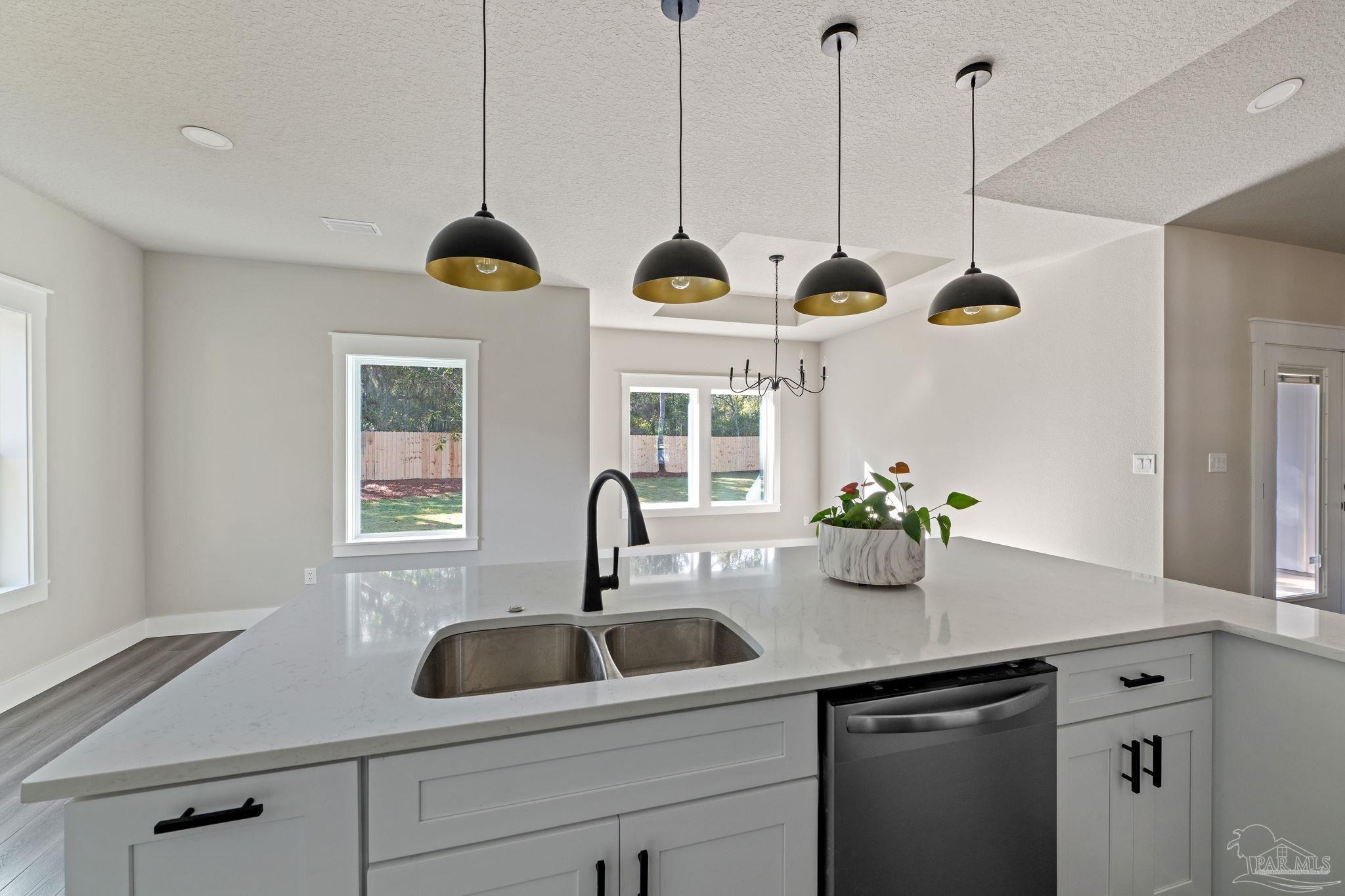 4623 Hickory Shores Blvd