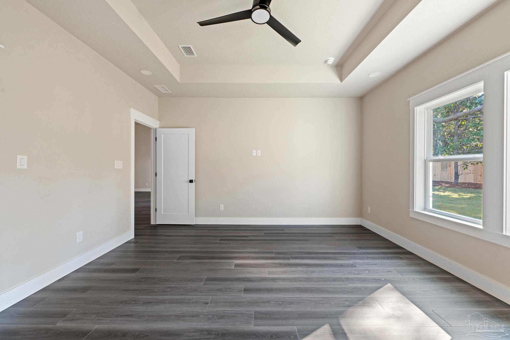 4623 Hickory Shores Blvd