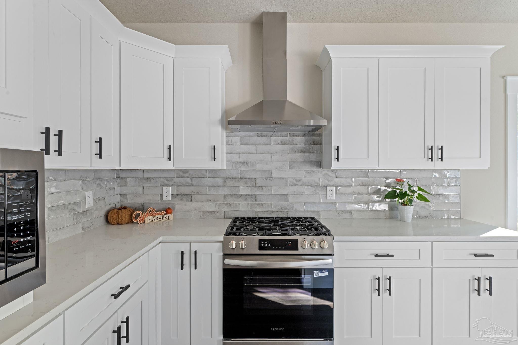 4623 Hickory Shores Blvd