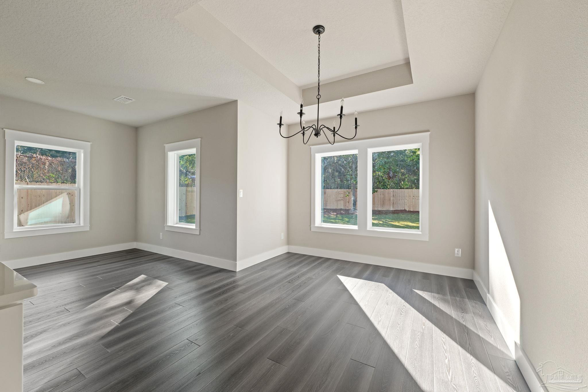 4623 Hickory Shores Blvd