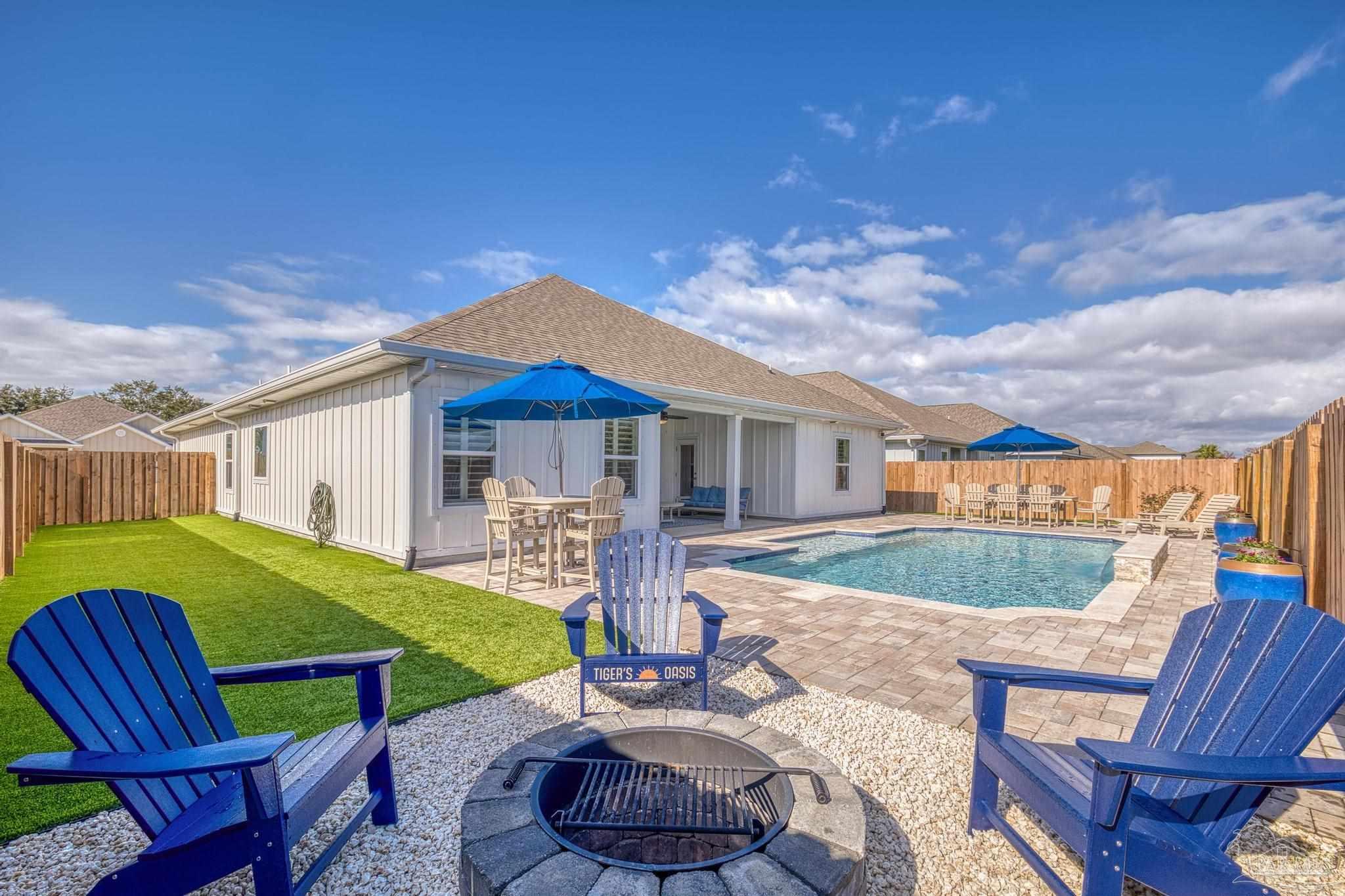 1328 Sea Grove Ct