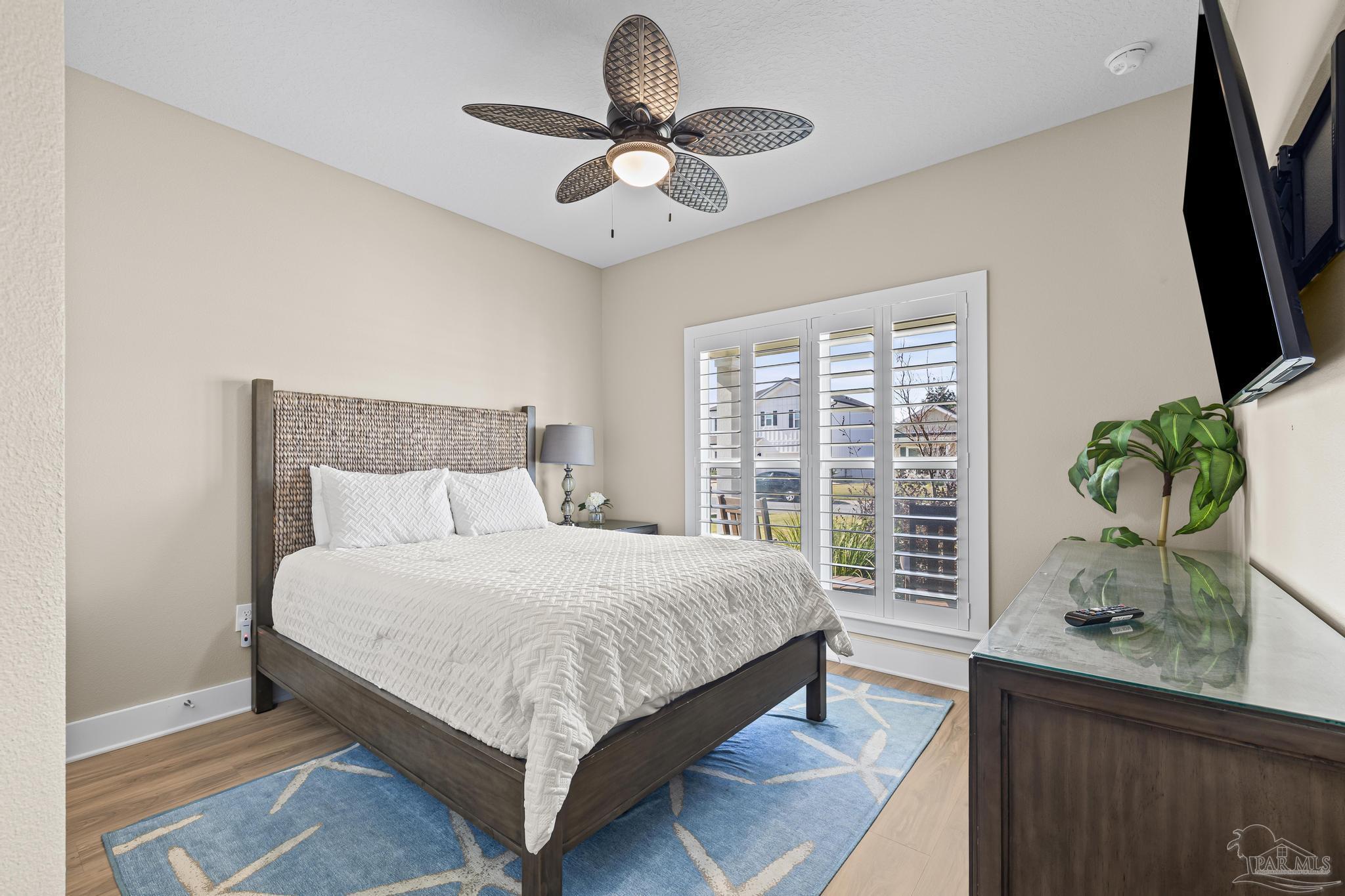 1328 Sea Grove Ct