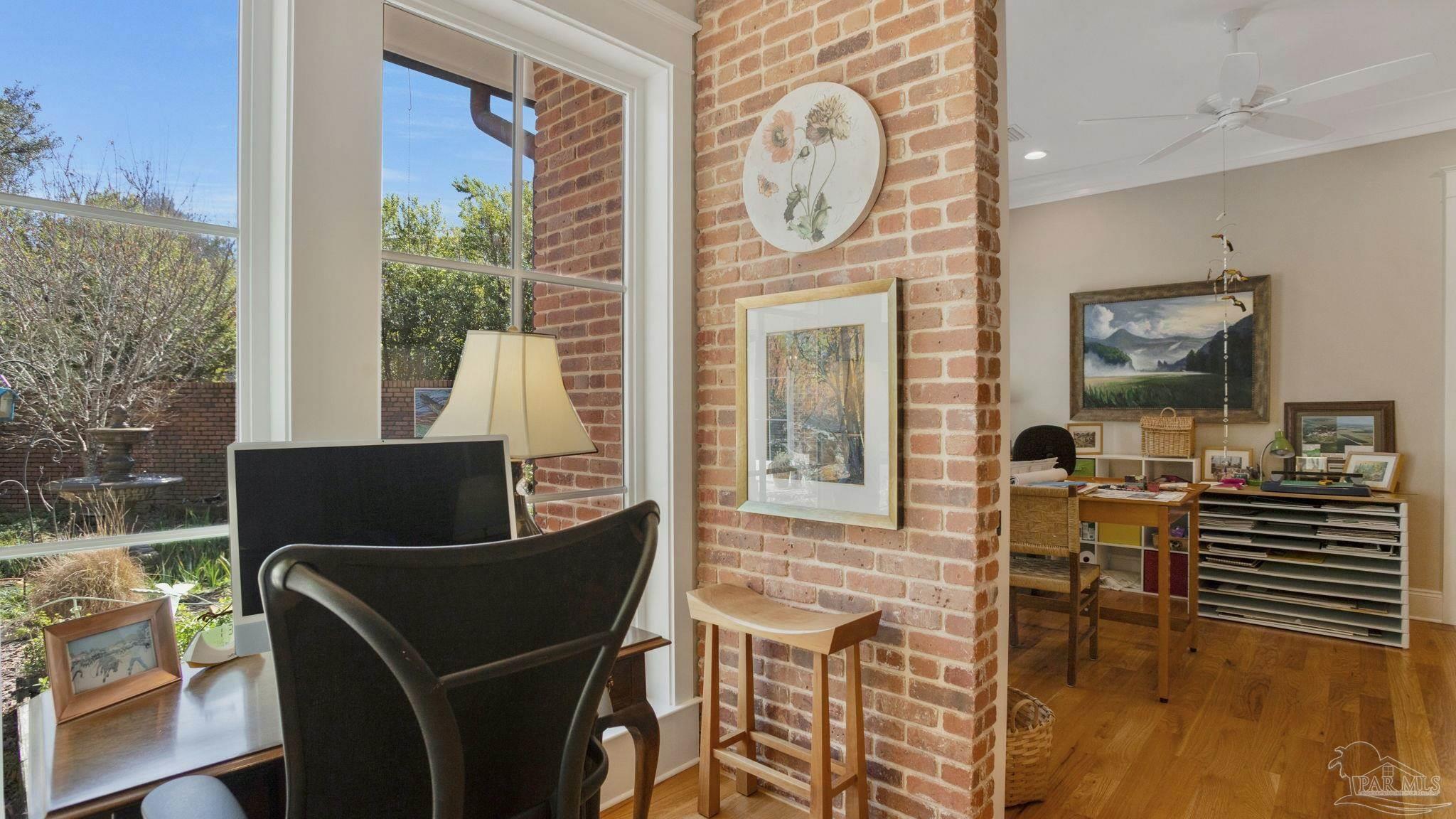 2701 Blackshear Ave