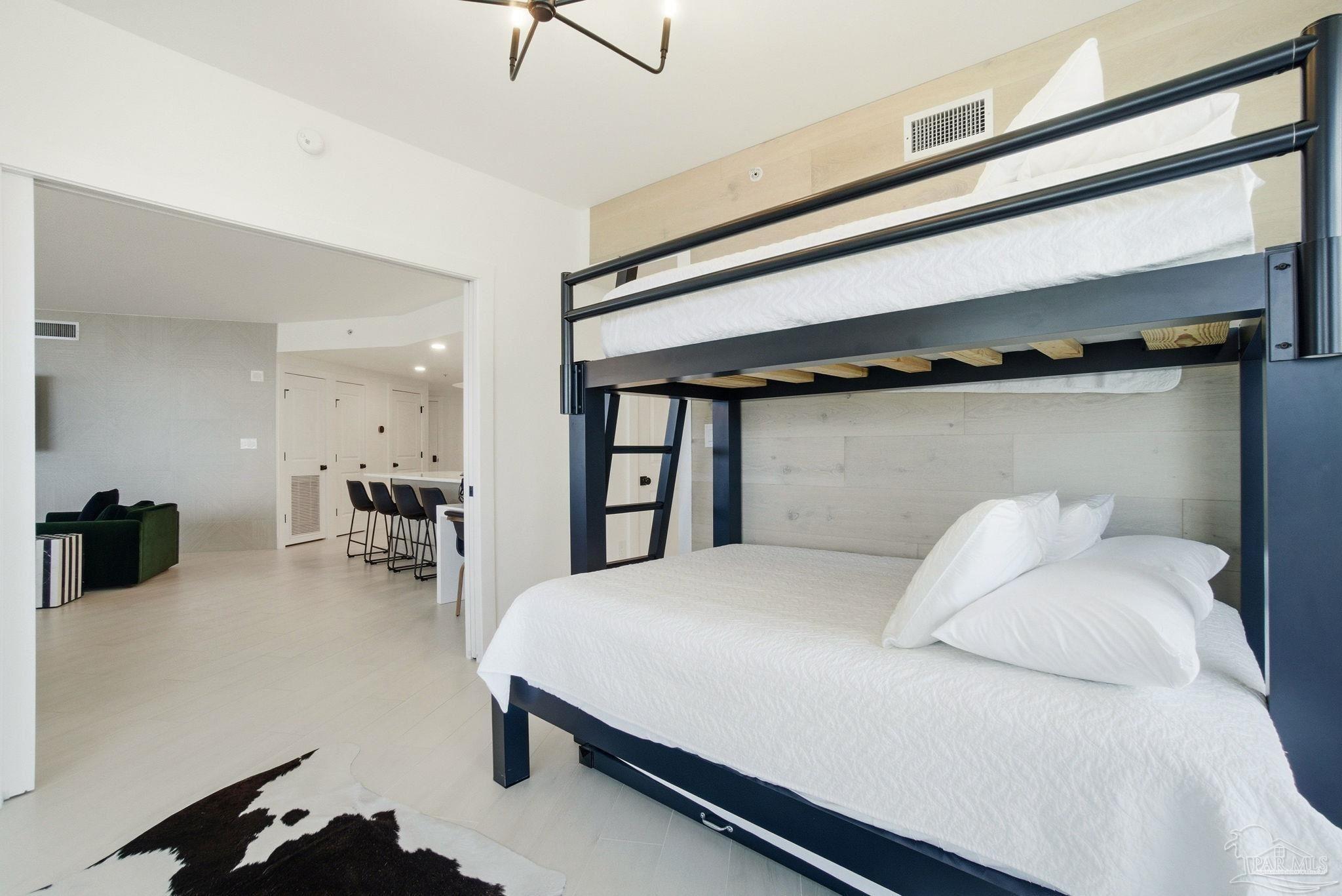 1 Portofino Dr # 904