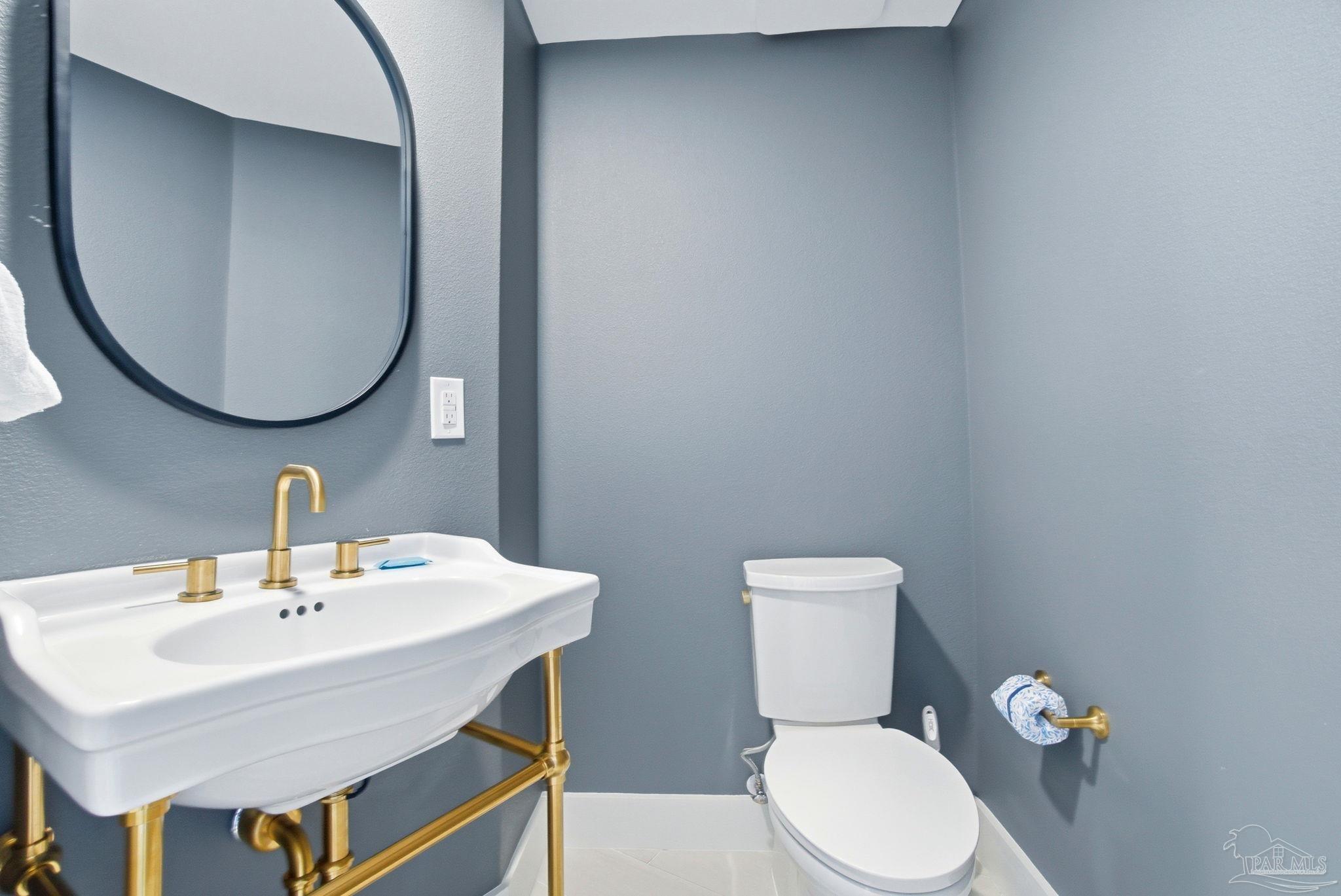 1 Portofino Dr # 904