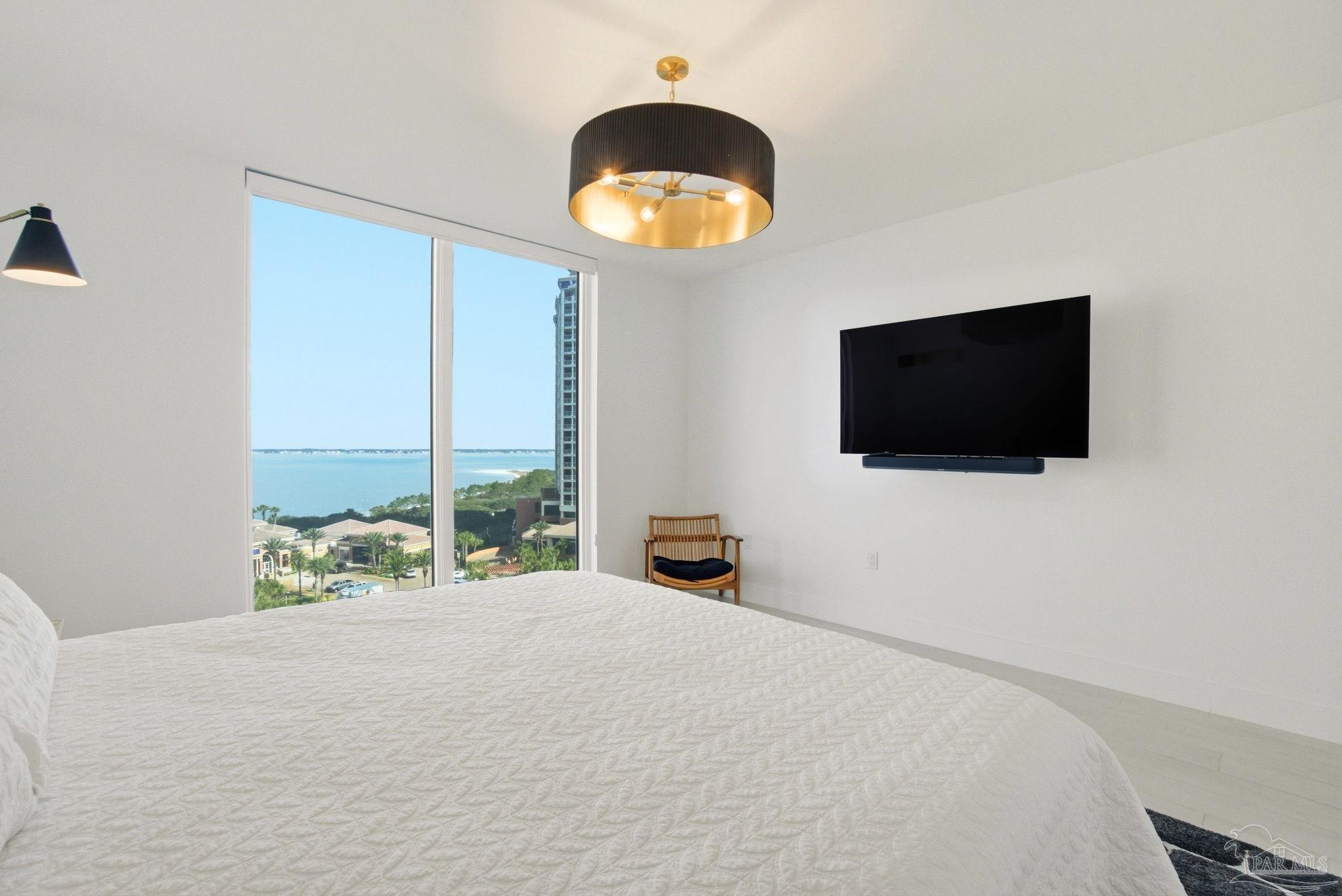 1 Portofino Dr # 904