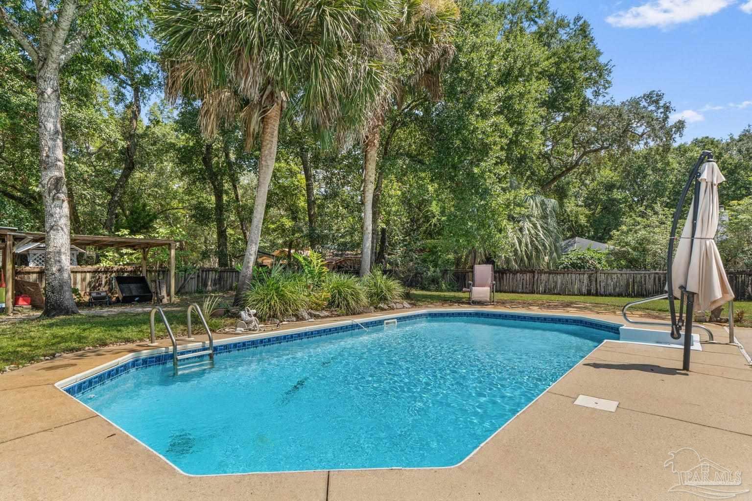 6910 Calle De Caballero